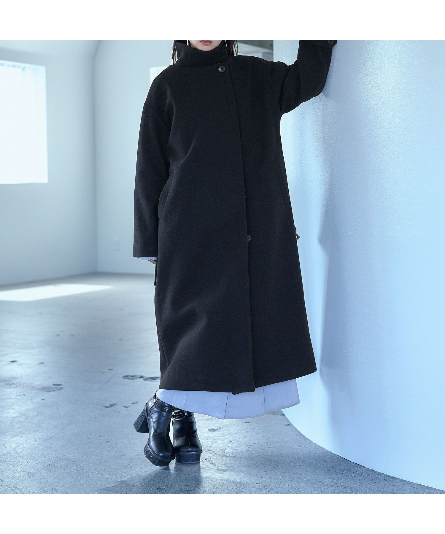 【ハレ/HARE】のウーリーテック2WAYスタンドロングコート インテリア・キッズ・メンズ・レディースファッション・服の通販 founy(ファニー) ファッション Fashion レディースファッション Fashion for Women アウター Coat / Outerwear Collection コート・ロングコート・ピーコート Long Coats, Peacoats & More おすすめ Recommended / Our Picks ウェーブ Wavy Pattern シンプル Simple, Minimal スタンド Stand Collar, Upright Stand ストレート Straight, Straight Cut ハイネック High Neck, Mock Neck フェミニン Feminine, Girly フレア Flare, Flared フロント Front, Front Design リラックス Relax, Relaxed Fit ロング Long, Long-Length ワイド Wide, Wide Fit エレガント 上品 Elegant 定番 Standard, Basic Item ブラック09|ID: prp329100004743131 ipo3291000000034719318