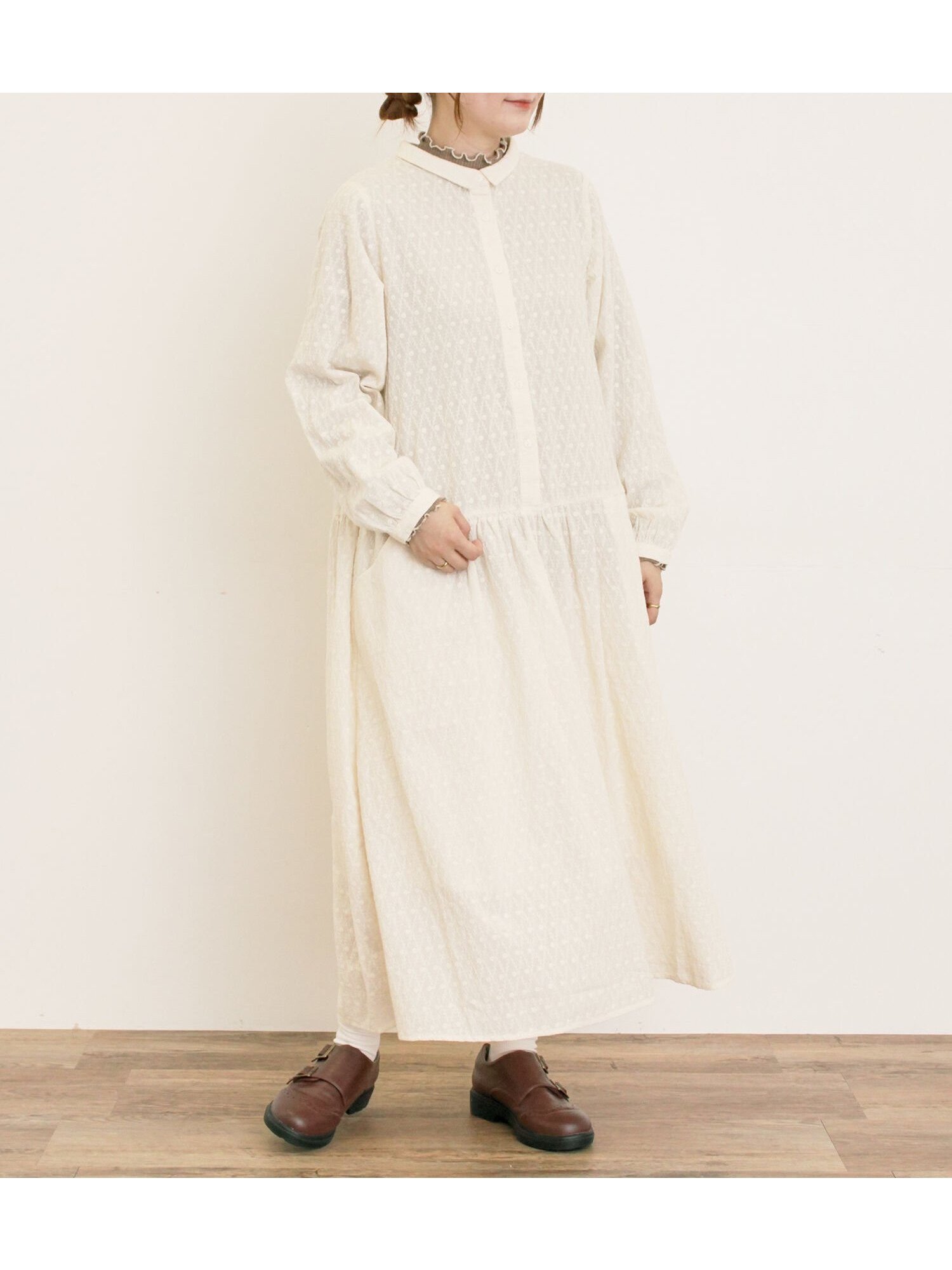 【サマンサモスモス/Samansa Mos2】の◎刺繍ワンピース インテリア・キッズ・メンズ・レディースファッション・服の通販 founy(ファニー) 　ファッション　Fashion　レディースファッション　Fashion for Women　ワンピース　Dresses　キナリ|ID: prp329100004743150 ipo3291000000034275374