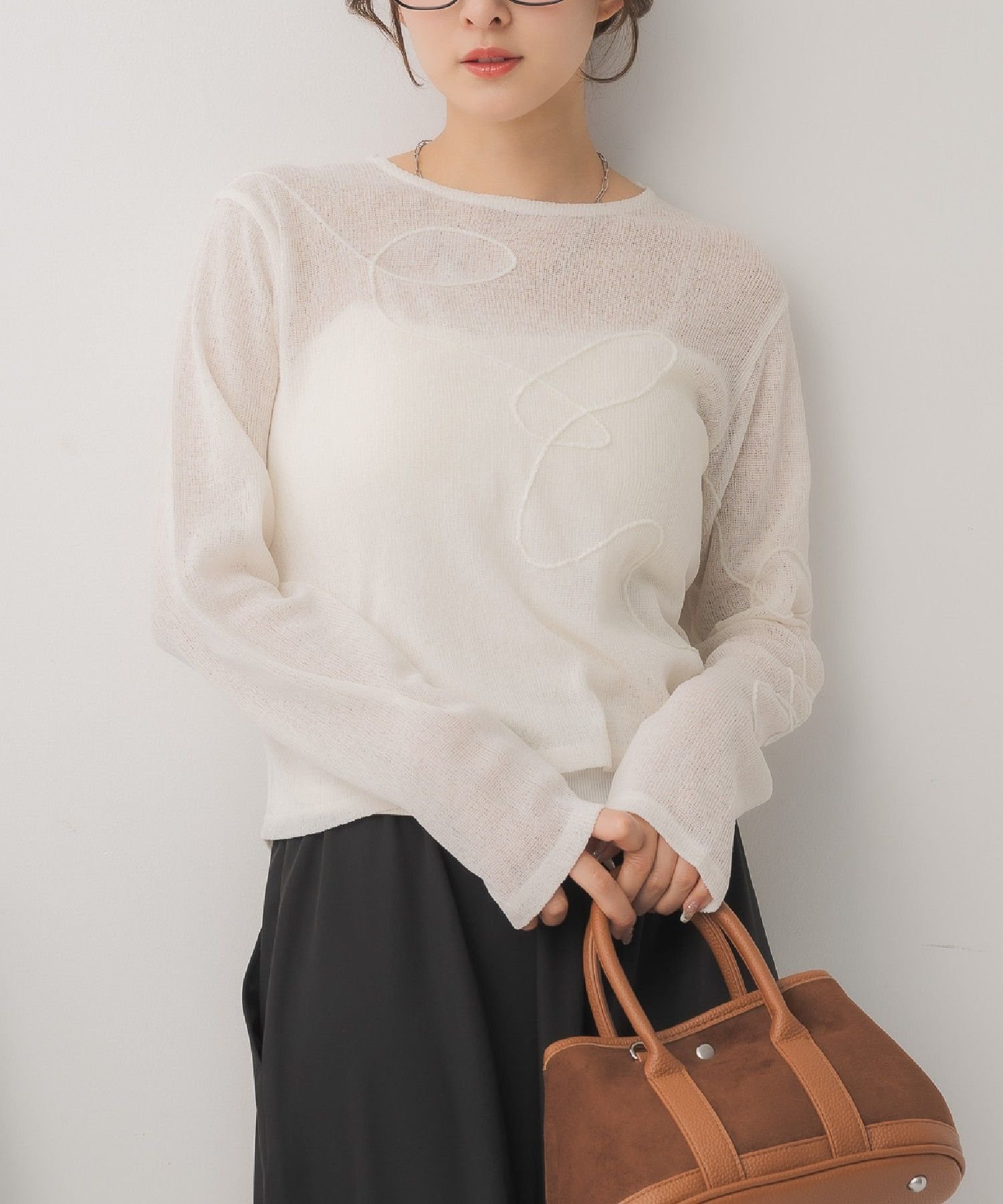 【レトロガール/RETRO GIRL】のモール刺繍ロンTEE 人気、トレンドファッション・服の通販 founy(ファニー) 　ファッション　Fashion　レディースファッション　Fashion for Women　トップス・カットソー　Cut & Sew Tops　ロングTシャツ・Tシャツ　Longline T-Shirts & Tees　おすすめ　Recommended / Our Picks　インナー　Innerwear　ウェーブ　Wavy Pattern　キャミソール　Camisole, Spaghetti Strap Top　トレンド　Trend, Trending Now　ベーシック　Basic, Essential　春　Spring　秋　Autumn　 other-1|ID: prp329100004743251 ipo3291000000034389330