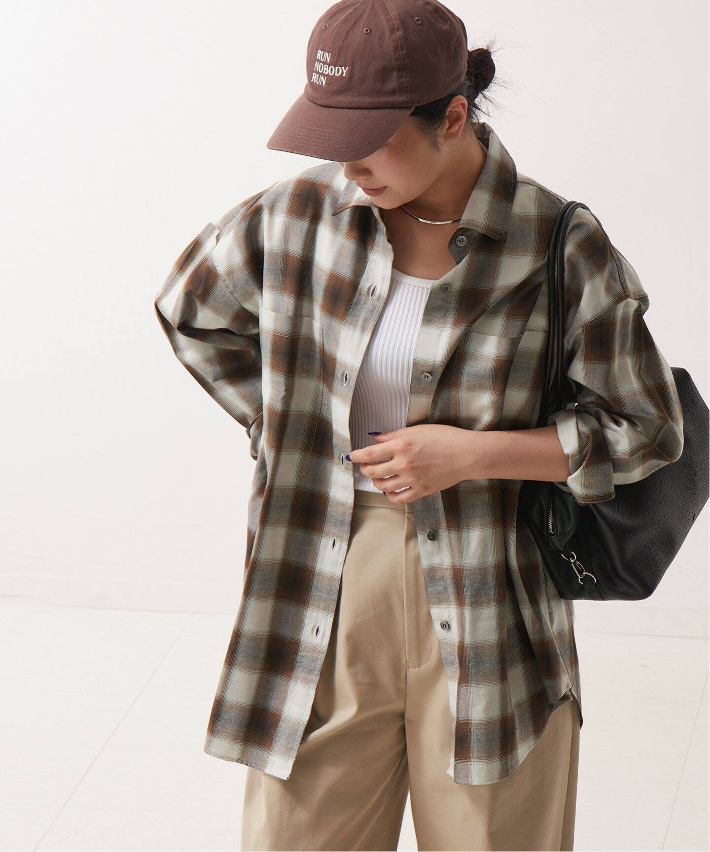 【ジャーナルスタンダード レサージュ/journal standard L'essage】のチェックシャツ インテリア・キッズ・メンズ・レディースファッション・服の通販 founy(ファニー) 　ファッション　Fashion　レディースファッション　Fashion for Women　トップス・カットソー　Cut & Sew Tops　シャツ・ブラウス・オフィスカジュアル　Elegant Blouses & Button-Ups　2025年　2025　2025-2026秋冬・A/W　Autumn/Winter 2025–26 AW25–26　チェック　Check, Plaid, Tartan　フロント　Front, Front Design　サックスブルー|ID: prp329100004743255 ipo3291000000034276398