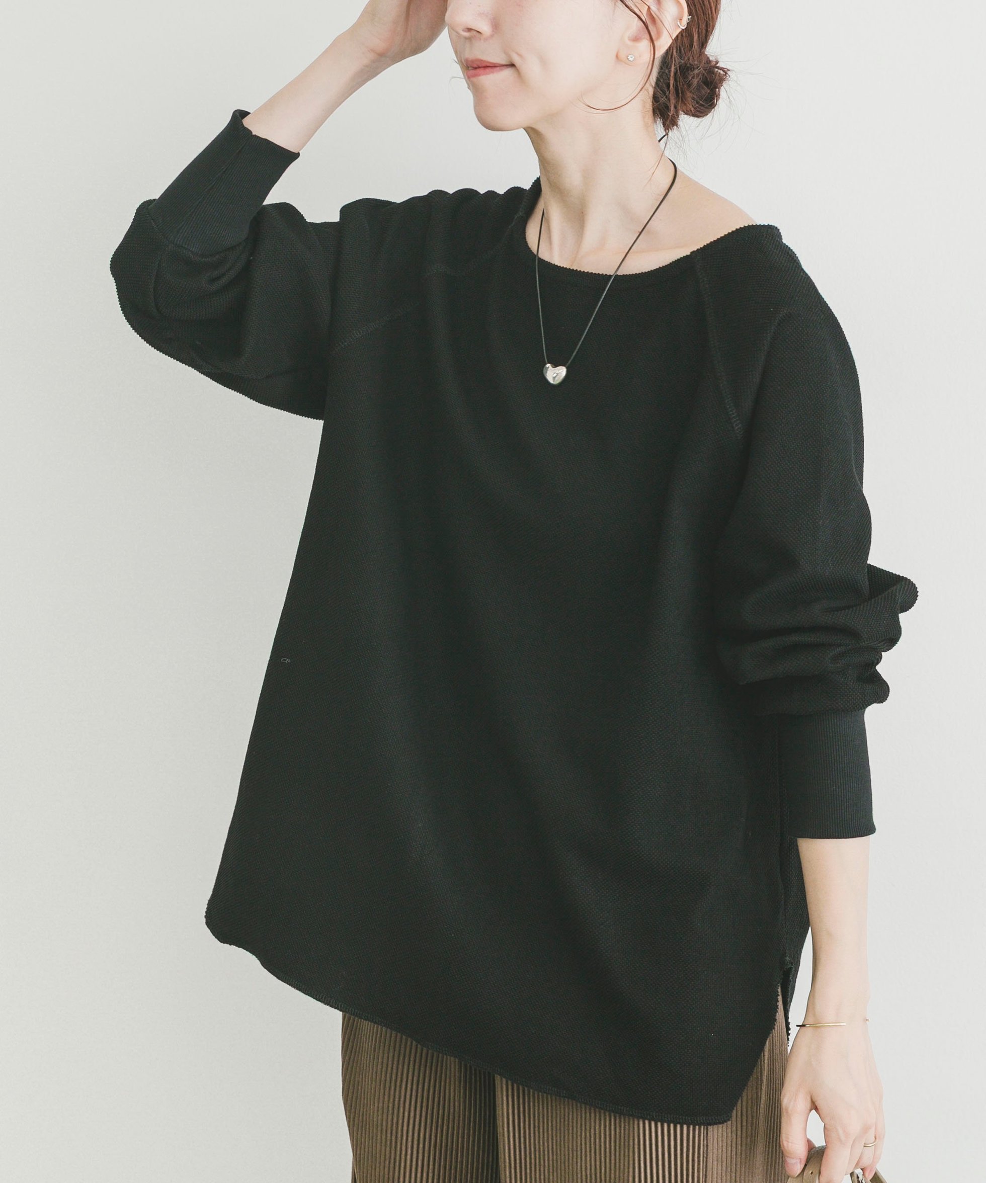 【アイテムズアーバンリサーチ/ITEMS URBAN RESEARCH】のインレーダンボールプルオーバー インテリア・キッズ・メンズ・レディースファッション・服の通販 founy(ファニー) 　ファッション　Fashion　レディースファッション　Fashion for Women　トップス・カットソー　Cut & Sew Tops　カジュアルプルオーバー・ニットトップス　Pullovers & Knit Tops / Casual Pullovers　2025年　2025　2025-2026秋冬・A/W　Autumn/Winter 2025–26 AW25–26　冬　Winter / This Winter　バランス　Balance, Style Balance　ラウンド　Round, Round Neck　リラックス　Relax, Relaxed Fit　ワイド　Wide, Wide Fit　A/W・秋冬　Autumn/Winter　BLK|ID: prp329100004743477 ipo3291000000034278714