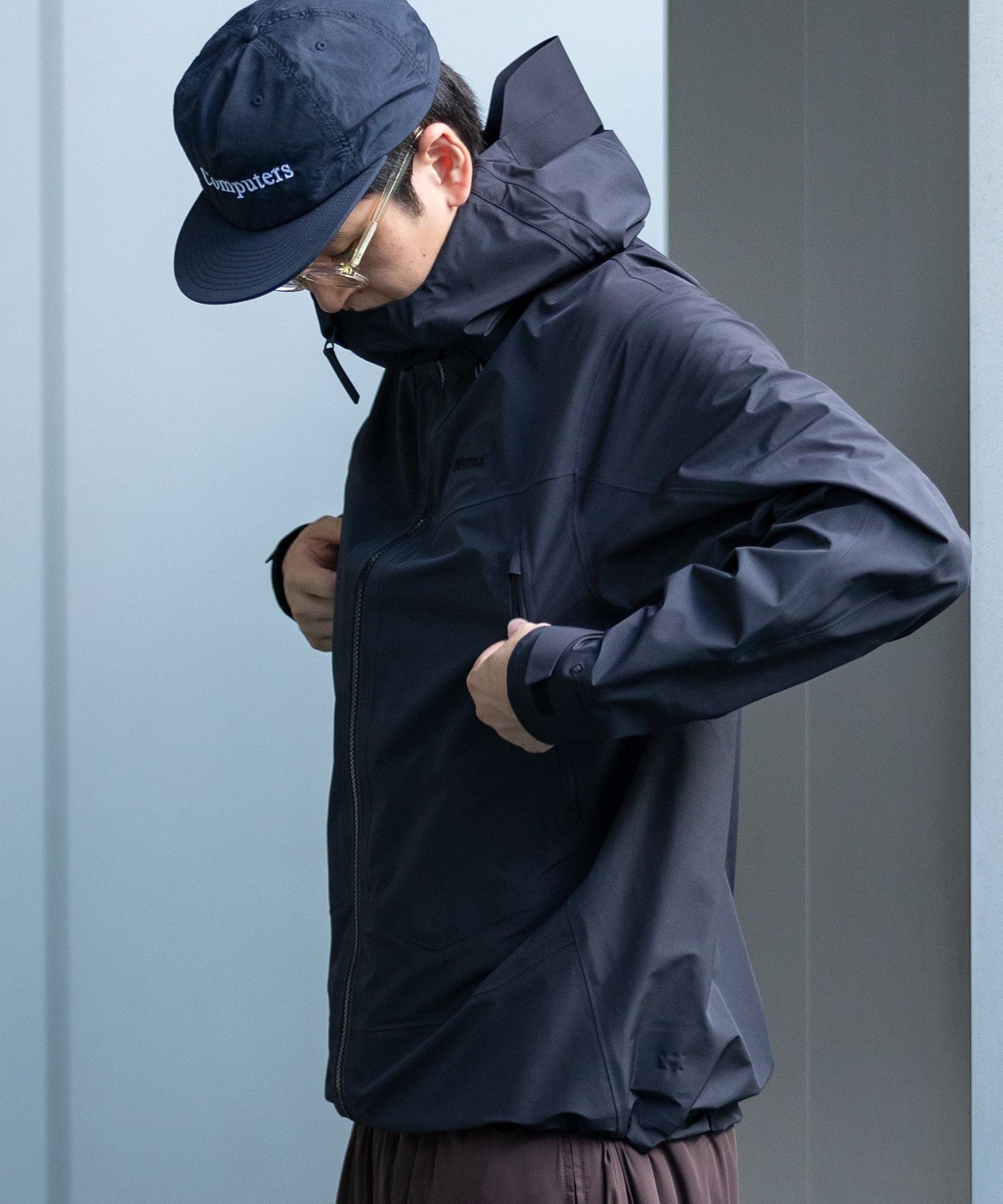 【シップス/SHIPS / MEN】の【SHIPS別注】Marmot GORE-TEX 3LAYER SHELL JACKET シェルジャケット インテリア・キッズ・メンズ・レディースファッション・服の通販 founy(ファニー) 　ファッション　Fashion　メンズファッション　Fashion for Men　アウトドア　Outdoor Clothing　カリフォルニア　California, Cali Style　軽量　Lightweight, Ultra Light　ジャケット　Jacket, Outerwear　ダウン　Down, Puffer　別注　Limited Edition, Custom Order　モダン　Modern, Contemporary　ブラック|ID: prp329100004743661 ipo3291000000034280426