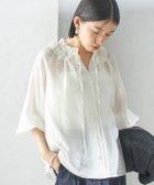 【シップス フォー ウィメン/SHIPS】の手洗い可能 シルク混 シアー フリル ネック ギャザー ブラウス オフホワイト|ID: prp329100004743993 ipo3291000000034284872