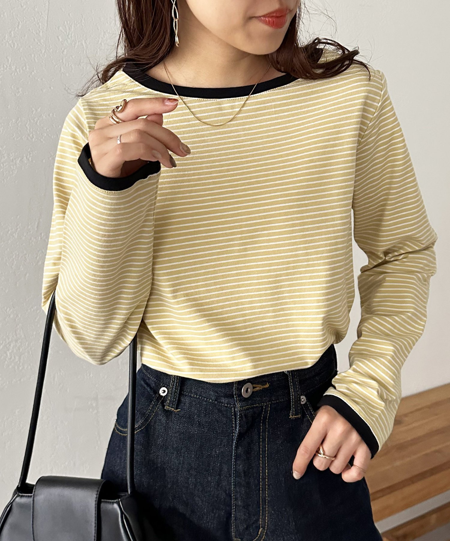 【ディスコート/Discoat】の【WEB限定】細ボーダーTシャツ インテリア・キッズ・メンズ・レディースファッション・服の通販 founy(ファニー) 　ファッション　Fashion　レディースファッション　Fashion for Women　トップス・カットソー　Cut & Sew Tops　シャツ・ブラウス・オフィスカジュアル　Elegant Blouses & Button-Ups　ロングTシャツ・Tシャツ　Longline T-Shirts & Tees　シンプル　Simple, Minimal　ストレッチ　Stretch, Stretchy Fabric　トレンド　Trend, Trending Now　フィット　Fit, Slim Fit　ボーダー　Border, Stripe　ライトベージュ|ID: prp329100004744000 ipo3291000000034285009