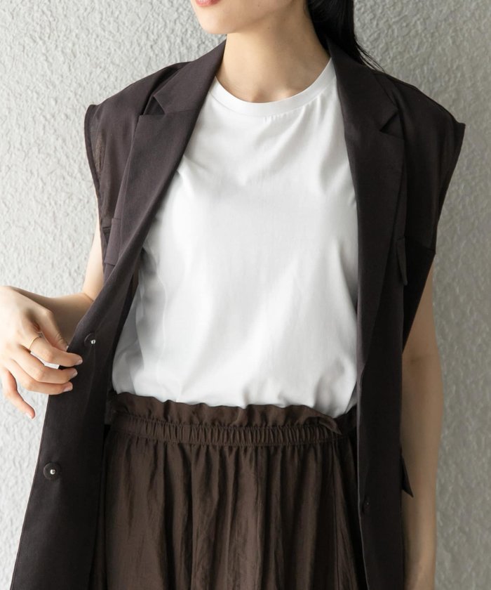 【ケービーエフ/KBF / URBAN RESEARCH】のデザインステッチスリーブレスカットソー インテリア・キッズ・メンズ・レディースファッション・服の通販 founy(ファニー) https://founy.com/ ファッション Fashion レディースファッション Fashion for Women トップス・カットソー Cut & Sew Tops カットソー・ベーシックTシャツ Cut-and-Sewn Tops / Stretch Tees & Basics 2025年 2025 2025春夏・S/S Spring/Summer 2025 SS25 インナー Innerwear カットソー Cut and Sewn Top キャミワンピース Cami Dress, Slip Dress サロペット Overalls, Salopette ベーシック Basic, Essential 夏 Summer S/S・春夏 SS, Spring/Summer, Warm Season |ID: prp329100004744059 ipo3291000000034286121