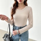 【ココモモ/COCOMOMO】のシンプルで着回し力抜群 ロンT 長袖カットソー ストレッチ インナー 長袖 人気、トレンドファッション・服の通販 founy(ファニー) ファッション Fashion レディースファッション Fashion for Women トップス・カットソー Cut & Sew Tops ロングTシャツ・Tシャツ Longline T-Shirts & Tees カットソー・ベーシックTシャツ Cut-and-Sewn Tops / Stretch Tees & Basics おすすめ Recommended / Our Picks インナー Innerwear カットソー Cut and Sewn Top シンプル Simple, Minimal ジャケット Jacket, Outerwear ストレッチ Stretch, Stretchy Fabric フィット Fit, Slim Fit 羽織 Haori, Light Jacket 長袖 Long Sleeve, Full Sleeve thumbnail アイボリー|ID: prp329100004744135 ipo3291000000034359354