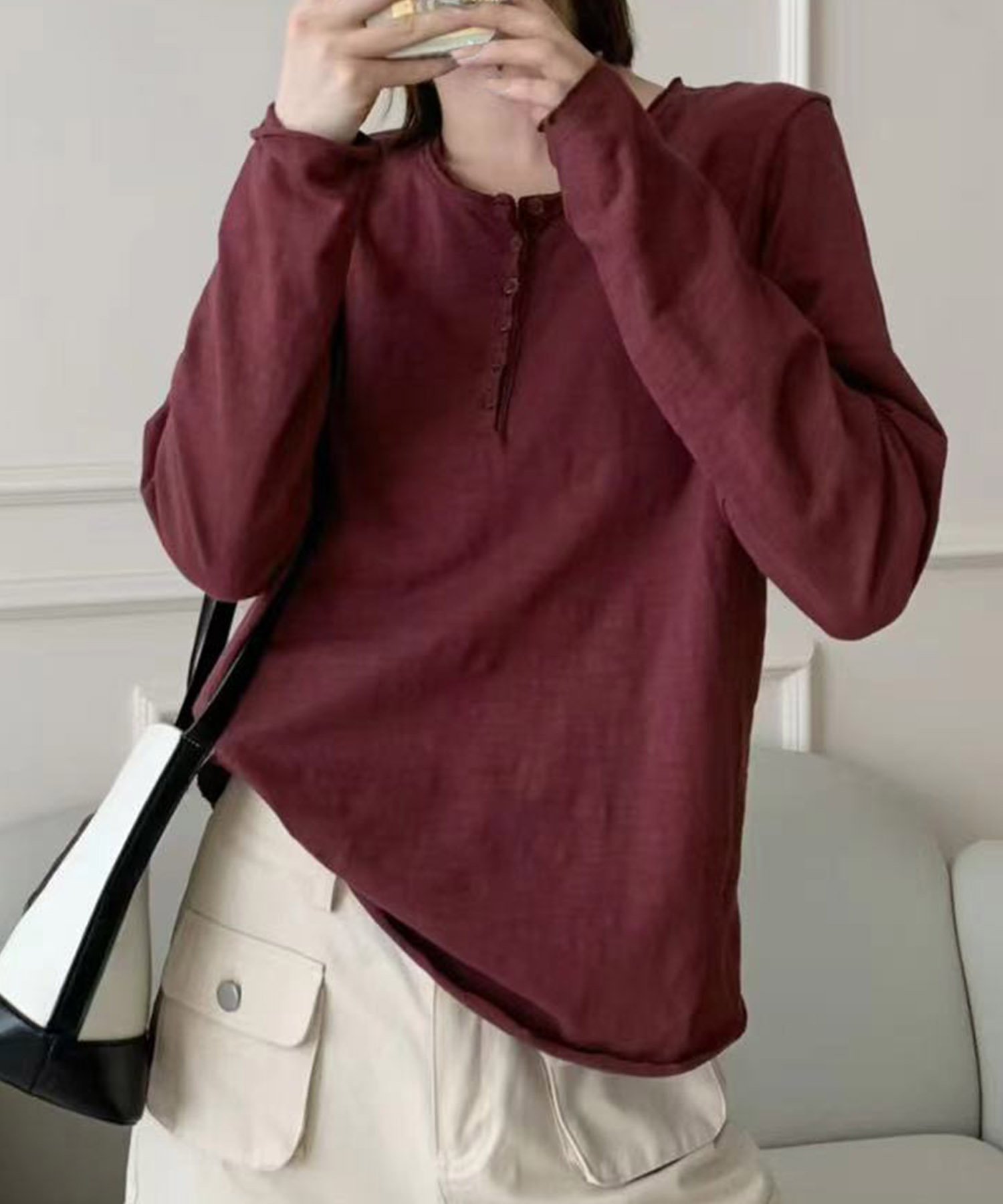 【アイモハ/aimoha】のaimoha -select-/ヘンリーネック長袖Tシャツ インテリア・キッズ・メンズ・レディースファッション・服の通販 founy(ファニー) 　ファッション　Fashion　レディースファッション　Fashion for Women　トップス・カットソー　Cut & Sew Tops　シャツ・ブラウス・オフィスカジュアル　Elegant Blouses & Button-Ups　ロングTシャツ・Tシャツ　Longline T-Shirts & Tees　おすすめ　Recommended / Our Picks　インナー　Innerwear　カーディガン　Cardigan, Knitwear　クラシック　Classic, Timeless Style　シンプル　Simple, Minimal　ジャケット　Jacket, Outerwear　デニム　Denim, Jeans Material　フェミニン　Feminine, Girly　フロント　Front, Front Design　リラックス　Relax, Relaxed Fit　長袖　Long Sleeve, Full Sleeve　ワイン|ID: prp329100004744161 ipo3291000000034287847