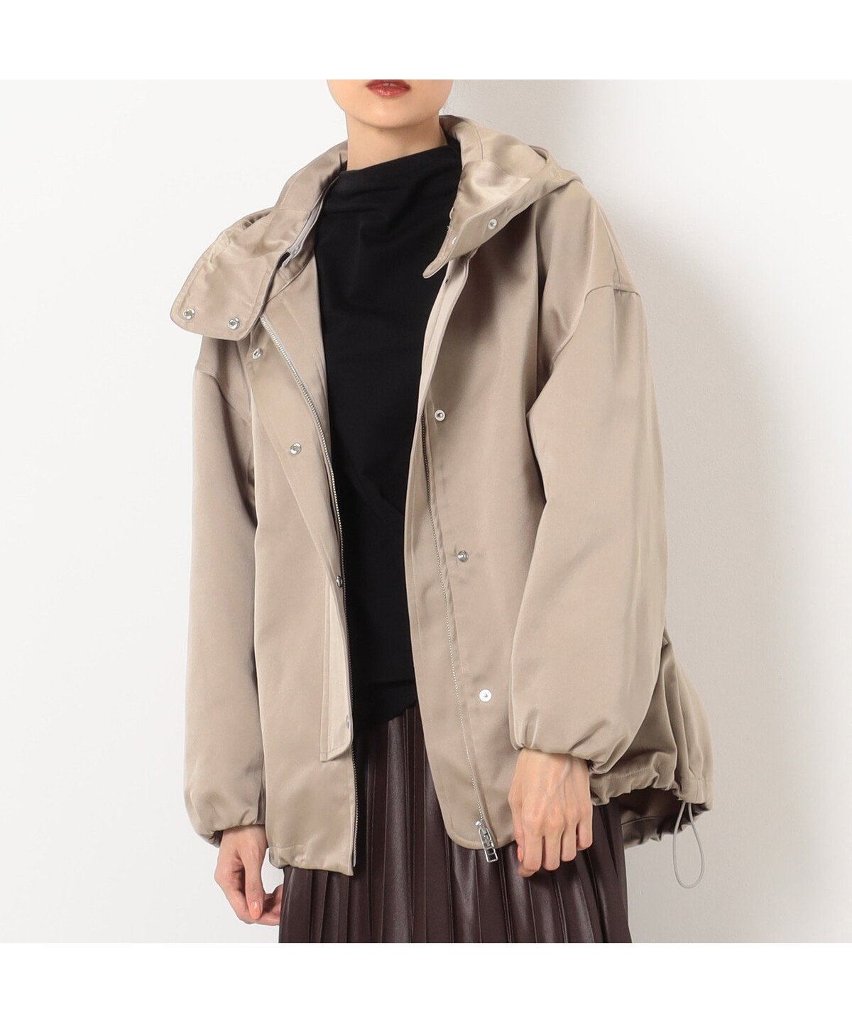 【コムサ/COMME CA】の+サイズ 二重織サテン フード付きブルゾン インテリア・キッズ・メンズ・レディースファッション・服の通販 founy(ファニー) 　ファッション　Fashion　レディースファッション　Fashion for Women　アウター　Coat / Outerwear Collection　ブルゾンジャケット・スポーティアウター　Blouson Jackets　イタリア　Italy　サテン　Satin, Glossy Fabric　スタンド　Stand Collar, Upright Stand　スピンドル　Spindle, Drawcord　セーター　Sweater, Knitwear　ブルゾン　Blouson, Bomber Jacket　15:ベージュ|ID: prp329100004744313 ipo3291000000034290264