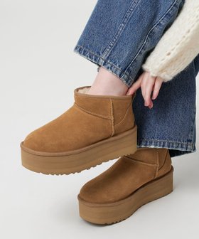 【ビューティ&ユース ユナイテッドアローズ/BEAUTY&YOUTH / UNITED ARROWS】のUGG クラシック ウルトラミニプラットフォーム ブーツ 人気、トレンドファッション・服の通販 founy(ファニー) ファッション Fashion レディースファッション Fashion for Women アシンメトリー Asymmetrical Style 厚底 Platform Shoes くるぶし Ankle-Length カリフォルニア California, Cali Style クラシック Classic, Timeless Style シューズ Shoes, Footwear トレンド Trend, Trending Now 人気 Popular, Best Seller フォルム Silhouette, Form ライニング Inner Lining, Inner Fabric, Lined おすすめ Recommended / Our Picks |ID:prp329100004744399