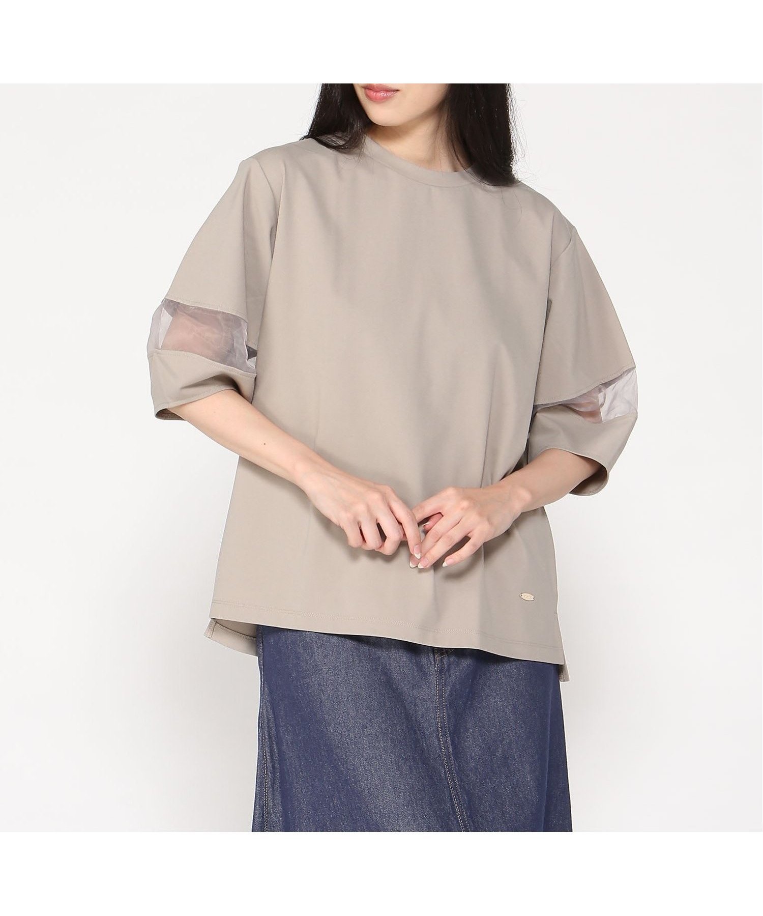 【クロコダイル/CROCODILE】のチュール切り替え デザイン Tシャツ インテリア・キッズ・メンズ・レディースファッション・服の通販 founy(ファニー)  ファッション Fashion レディースファッション Fashion for Women トップス・カットソー Cut & Sew Tops シャツ・ブラウス・オフィスカジュアル Elegant Blouses & Button-Ups ロングTシャツ・Tシャツ Longline T-Shirts & Tees シアー Sheer, See-Through スリーブ Sleeve, Long Sleeve / Short Sleeve チュール Tulip, Tulip Motif ベージュ|ID: prp329100004744827 ipo3291000000034297037