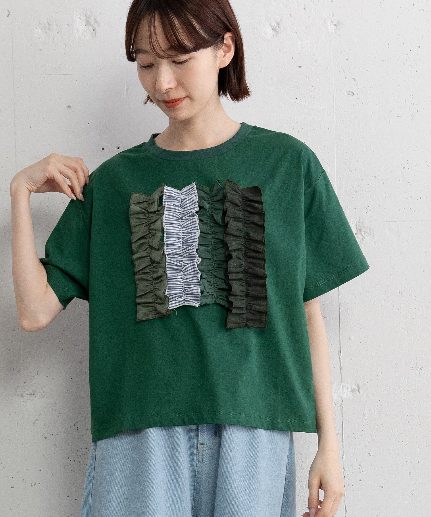 【プードゥドゥ/POU DOU DOU】のランダムフリルTee インテリア・キッズ・メンズ・レディースファッション・服の通販 founy(ファニー) 　ファッション　Fashion　レディースファッション　Fashion for Women　コンパクト　Compact, Small Size　ストライプ　Stripe, Striped Pattern　スマート　Smart, Elegant　フリル　Frill, Ruffle　フロント　Front, Front Design　ランダム　Random, Irregular　ダークグリーン|ID: prp329100004744839 ipo3291000000034297193