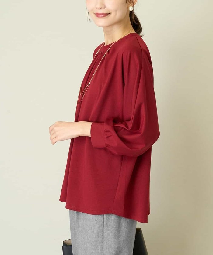 【アー ヴェー ヴェー/a.v.v】の【洗える】ギャザーネックドルマンカットソー インテリア・キッズ・メンズ・レディースファッション・服の通販 founy(ファニー) https://founy.com/ ファッション Fashion レディースファッション Fashion for Women トップス・カットソー Cut & Sew Tops カットソー・ベーシックTシャツ Cut-and-Sewn Tops / Stretch Tees & Basics 洗える Machine Washable カットソー Cut and Sewn Top カフス Cuff Design ギャザー Gathered, Ruffled シンプル Simple, Minimal スリーブ Sleeve, Long Sleeve / Short Sleeve なめらか Smooth, Silky Texture 再入荷 Restock / Back in Stock おすすめ Recommended / Our Picks エレガント 上品 Elegant ビジネス 仕事 通勤 Business / Work / Commuting |ID: prp329100004744943 ipo3291000000034563433