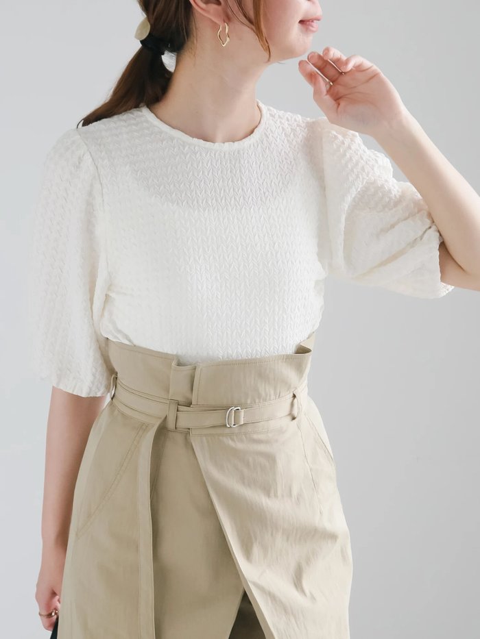 【テチチ/Te chichi】のジャガードボリュームスリーブプルオーバー インテリア・キッズ・メンズ・レディースファッション・服の通販 founy(ファニー) https://founy.com/ ファッション Fashion レディースファッション Fashion for Women トップス・カットソー Cut & Sew Tops カジュアルプルオーバー・ニットトップス Pullovers & Knit Tops / Casual Pullovers ボリューム袖・フリルスリーブブラウス Voluminous & Ruffle Sleeves / Puffy Sleeve Tops カットジャガード Cut Jacquard ジャカード/ジャガード Jacquard, Woven Pattern トレンド Trend, Trending Now バルーン Balloon, Balloon Silhouette |ID: prp329100004744988 ipo3291000000034299504