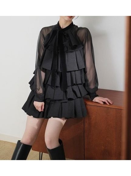 【スナイデル/SNIDEL】のティアードラッフルミニドレス インテリア・キッズ・メンズ・レディースファッション・服の通販 founy(ファニー) 　ファッション　Fashion　レディースファッション　Fashion for Women　ワンピース　Dresses　フォーマル・パーティードレス・結婚式用ドレス　Elegant & Casual Dresses　エレガント 上品　Elegant　オケージョン　Occasion Wear　カフス　Cuff Design　シアー　Sheer, See-Through　ショート　Short, Short Length　スペシャル　Special, Limited Edition　スマート　Smart, Elegant　スリット　Slit, Slit Detail　ドッキング　Docking, Mixed Material　ドット　Polka Dot, Dot Pattern　ベルベット　Velvet, Velvety　ベロア　Velour, Soft Velvet　ラッフル　Ruffle, Frill　リボン　Ribbon, Bow　おすすめ　Recommended / Our Picks　BLK[009]|ID: prp329100004745080 ipo3291000000034300515