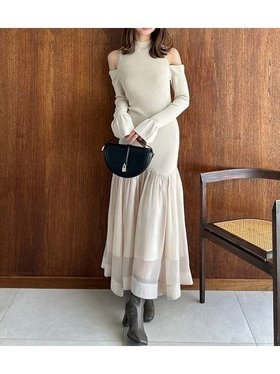【スナイデル/SNIDEL】のSustainableコールドショルダーニットワンピース 人気、トレンドファッション・服の通販 founy(ファニー) ファッション Fashion レディースファッション Fashion for Women ワンピース Dresses ニットワンピース Knit Dresses エレガント 上品 Elegant オーガンジー Organza Fabric ギャザー Gathered, Ruffled ショルダー Shoulder, Shoulder Strap シンプル Simple, Minimal ストレート Straight, Straight Cut スマート Smart, Elegant スリーブ Sleeve, Long Sleeve / Short Sleeve トレンド Trend, Trending Now ハイネック High Neck, Mock Neck ロング Long, Long-Length おすすめ Recommended / Our Picks |ID:prp329100004745083