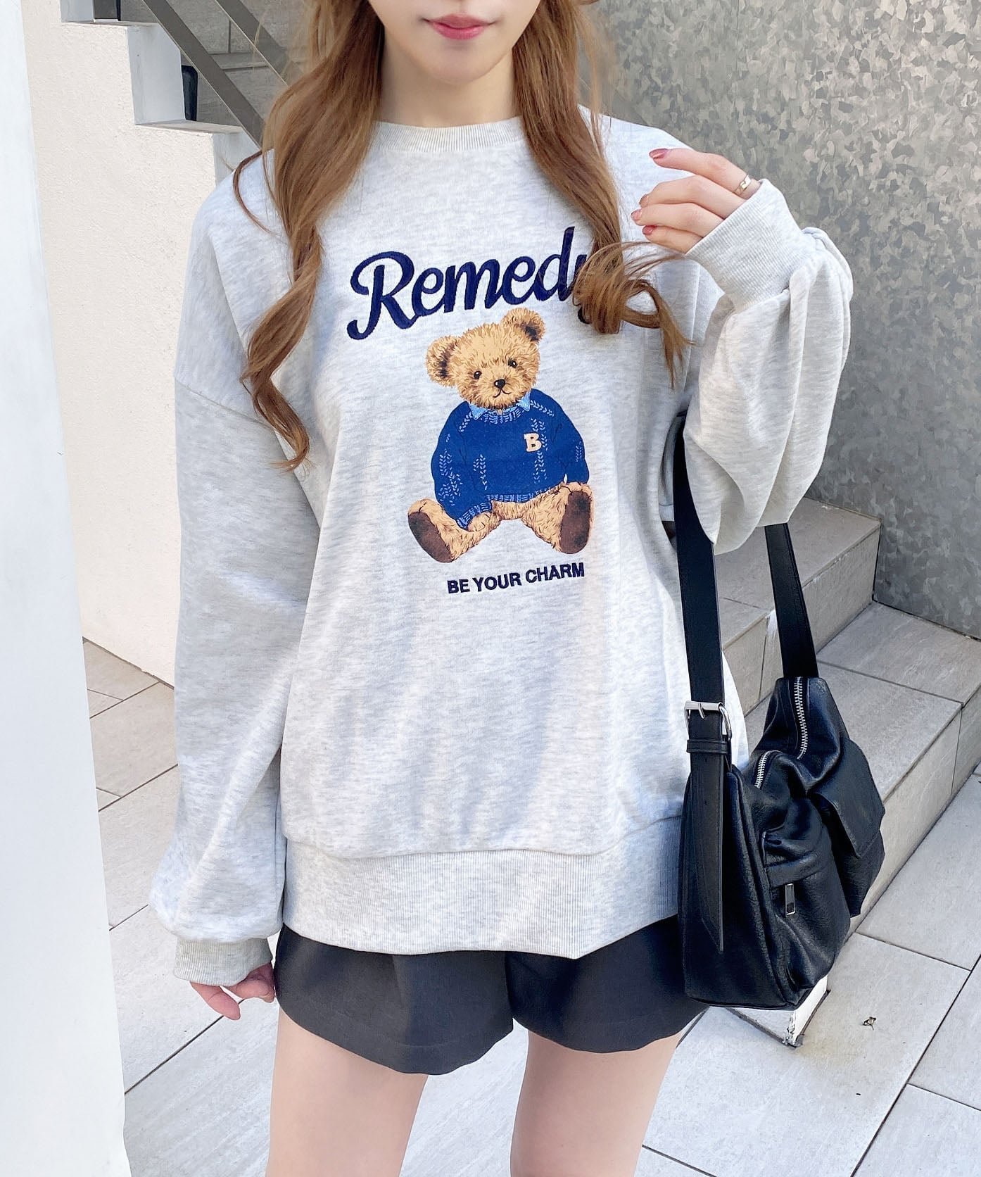 【イング/INGNI】のベアロゴチュニック インテリア・キッズ・メンズ・レディースファッション・服の通販 founy(ファニー) ファッション Fashion レディースファッション Fashion for Women トップス・カットソー Cut & Sew Tops ガーリー Girly, Feminine Style ショート Short, Short Length スマホ Smartphone, Mobile Device チュニック Tunic, Long Top 長袖 Long Sleeve, Full Sleeve ビッグ Big, Oversized プリント Print, Printed Pattern ミニスカート Mini Skirt, Short Skirt おすすめ Recommended / Our Picks オートミール|ID: prp329100004745120 ipo3291000000034414510