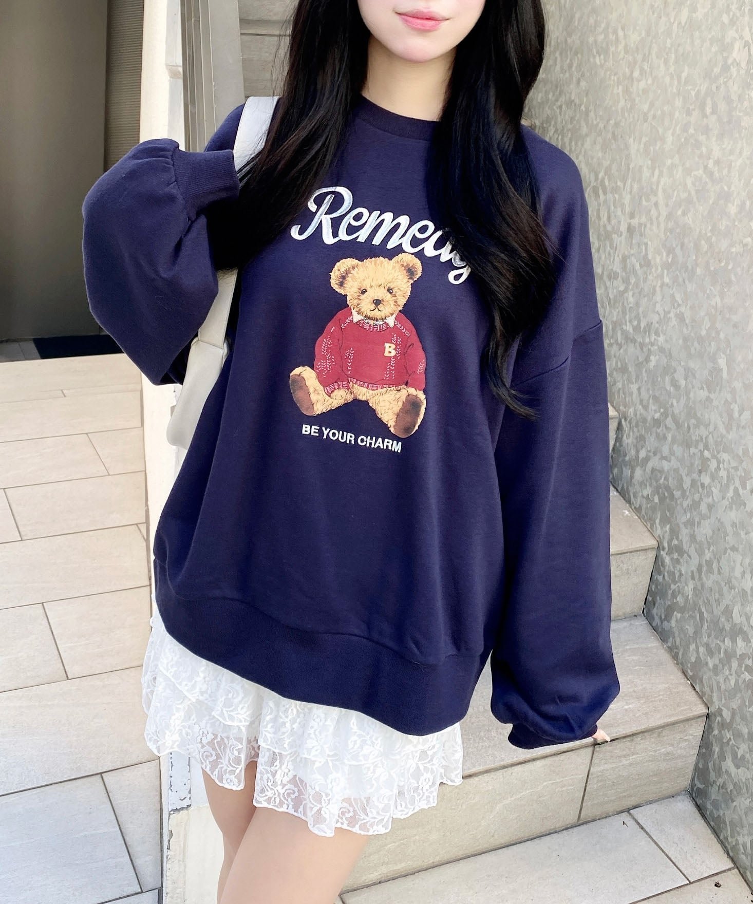 【イング/INGNI】のベアロゴチュニック インテリア・キッズ・メンズ・レディースファッション・服の通販 founy(ファニー) ファッション Fashion レディースファッション Fashion for Women トップス・カットソー Cut & Sew Tops ガーリー Girly, Feminine Style ショート Short, Short Length スマホ Smartphone, Mobile Device チュニック Tunic, Long Top 長袖 Long Sleeve, Full Sleeve ビッグ Big, Oversized プリント Print, Printed Pattern ミニスカート Mini Skirt, Short Skirt おすすめ Recommended / Our Picks コン|ID: prp329100004745120 ipo3291000000034414511