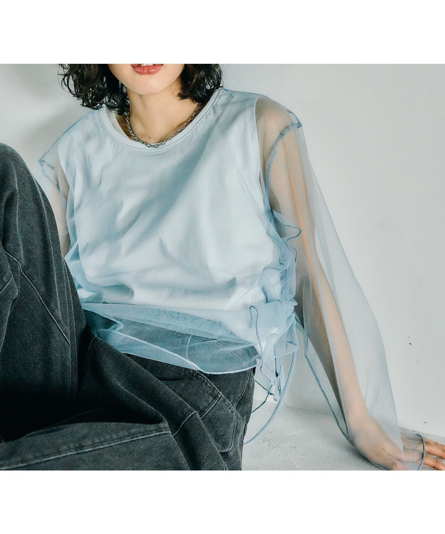 【レプシィム ローリーズファーム/LEPSIM LOWRYS FARM】のチュールレイヤーギャザープルオーバー 人気、トレンドファッション・服の通販 founy(ファニー)  ファッション Fashion レディースファッション Fashion for Women トップス・カットソー Cut & Sew Tops カジュアルプルオーバー・ニットトップス Pullovers & Knit Tops / Casual Pullovers おすすめ Recommended / Our Picks サテン Satin, Glossy Fabric デニム Denim, Jeans Material ノースリーブ Sleeveless, No-Sleeve フリル Frill, Ruffle 春 Spring  other-1|ID: prp329100004745126 ipo3291000000034300880