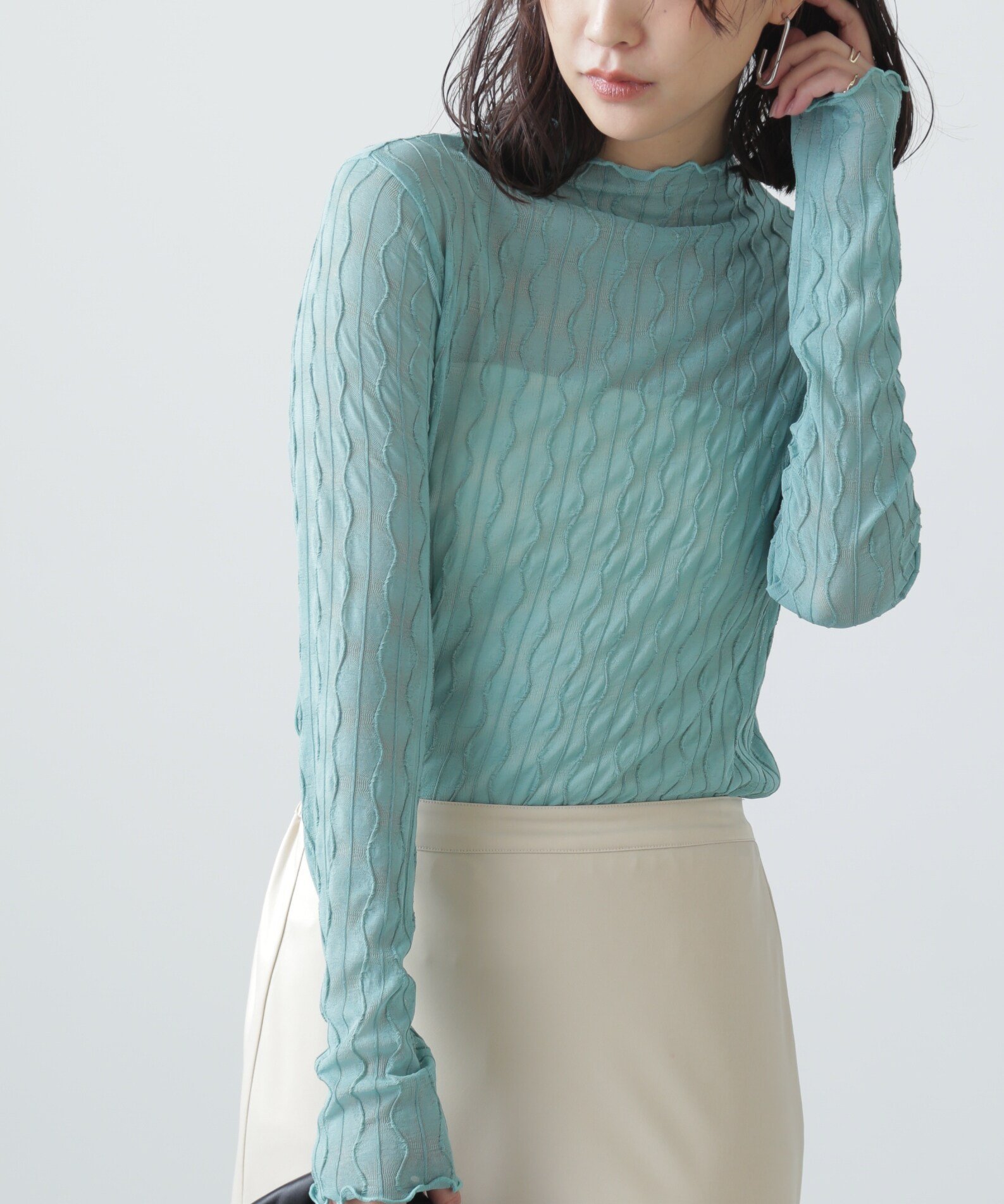 【フリーズマート/FREE'S MART】のウェーブ柄シアーインナーカットソー インテリア・キッズ・メンズ・レディースファッション・服の通販 founy(ファニー)  ファッション Fashion レディースファッション Fashion for Women トップス・カットソー Cut & Sew Tops カットソー・ベーシックTシャツ Cut-and-Sewn Tops / Stretch Tees & Basics インナー Innerwear ウェーブ Wavy Pattern シアー Sheer, See-Through スウェット / スエット Sweatshirt, Sweatwear ボトルネック Bottle Neck, Mock Neck ワンポイント One Point, Statement Accent 冬 Winter / This Winter 夏 Summer 春 Spring S/S・春夏 SS, Spring/Summer, Warm Season グリーン|ID: prp329100004745132 ipo3291000000034301016