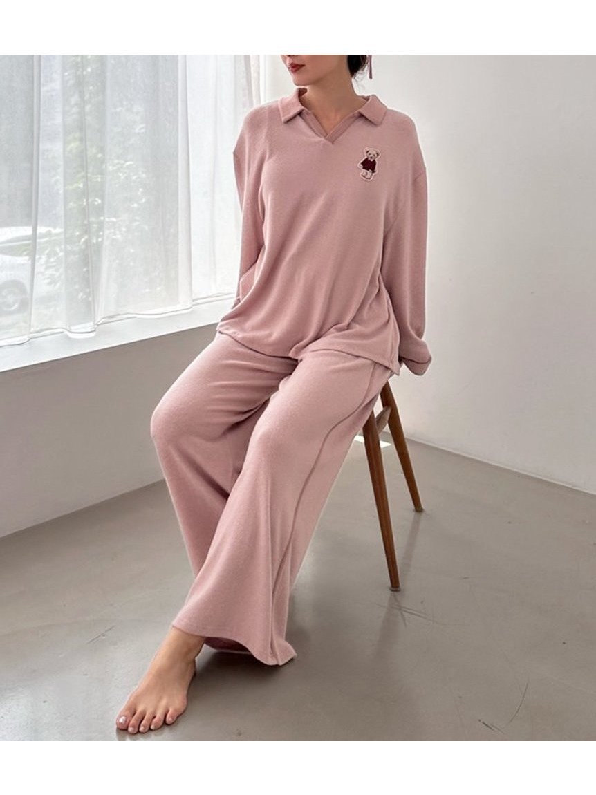 【スナイデル ホーム/SNIDEL HOME】のBearポロセットアップ インテリア・キッズ・メンズ・レディースファッション・服の通販 founy(ファニー) 　ファッション　Fashion　レディースファッション　Fashion for Women　セットアップ　Matching Sets　秋　Autumn　今秋　This Fall　ストレート　Straight, Straight Cut　スポーティ　Sporty, Casual Athletic　スマート　Smart, Elegant　セットアップ　Set-Up, Coordinated Outfit　トレンド　Trend, Trending Now　人気　Popular, Best Seller　ポケット　Pocket, Pocket Detail　ポロシャツ　Polo Shirt, Collared Tee　モチーフ　Motif, Design Theme　ロング　Long, Long-Length　A/W・秋冬　Autumn/Winter　おすすめ　Recommended / Our Picks　ギフト プレゼント　Gift / Present　PNK[066]|ID: prp329100004745135 ipo3291000000034371466