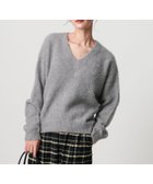 【ビューティ&ユース ユナイテッドアローズ/BEAUTY&YOUTH / UNITED ARROWS】のフォックスカシミヤブレンド Vネックニットプルオーバー 人気、トレンドファッション・服の通販 founy(ファニー) ファッション Fashion レディースファッション Fashion for Women トップス・カットソー Cut & Sew Tops ニット Knit Tops & Sweaters カジュアルプルオーバー・ニットトップス Pullovers & Knit Tops / Casual Pullovers Vネックトップス V-Neck Tops / V-Cut Neckline Shirts カットソー Cut and Sewn Top シンプル Simple, Minimal デニム Denim, Jeans Material 人気 Popular, Best Seller フェミニン Feminine, Girly フォックス Fox, Fox Fur フレア Flare, Flared ルーズ Loose, Oversized thumbnail LT.GRAY|ID: prp329100004745210 ipo3291000000034779738