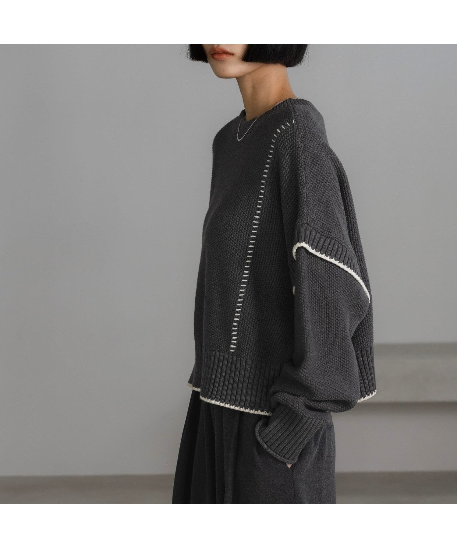 【ローリーズファーム/LOWRYS FARM】の2WAYハイショクステッチプルオーバー インテリア・キッズ・メンズ・レディースファッション・服の通販 founy(ファニー) 　ファッション　Fashion　レディースファッション　Fashion for Women　トップス・カットソー　Cut & Sew Tops　カジュアルプルオーバー・ニットトップス　Pullovers & Knit Tops / Casual Pullovers　アクリル　Acrylic Material　シンプル　Simple, Minimal　定番　Standard, Basic Item　楽ちん　Easy Fit, Comfortable　A/W・秋冬　Autumn/Winter　グレー|ID: prp329100004745230 ipo3291000000034780897