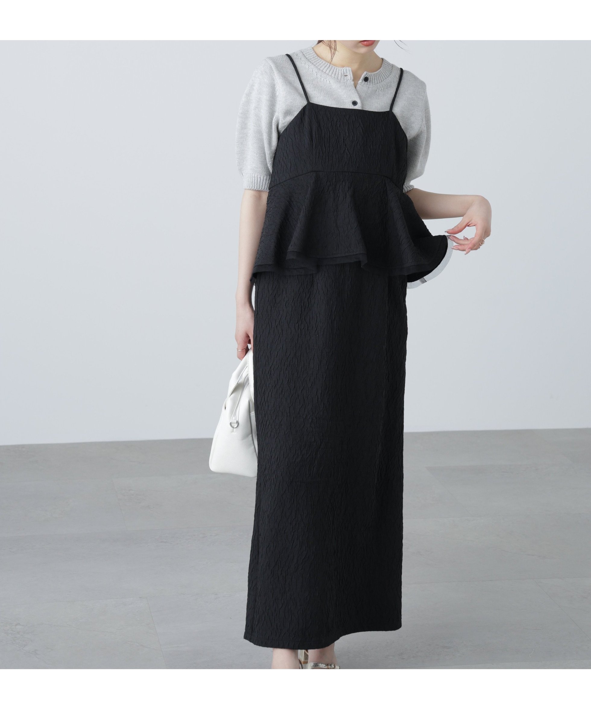 【フリーズマート/FREE'S MART】のペプラムフリルキャミワンピース インテリア・キッズ・メンズ・レディースファッション・服の通販 founy(ファニー) ファッション Fashion レディースファッション Fashion for Women ワンピース Dresses キャミソールワンピース Camisole Dresses おすすめ Recommended / Our Picks インナー Innerwear シアー Sheer, See-Through ジャケット Jacket, Outerwear スリット Slit, Slit Detail チュール Tulip, Tulip Motif トリミング Trimming, Decorative Edge フリル Frill, Ruffle ペプラム Peplum, Flared Hem ブラック|ID: prp329100004745265 ipo3291000000034824574