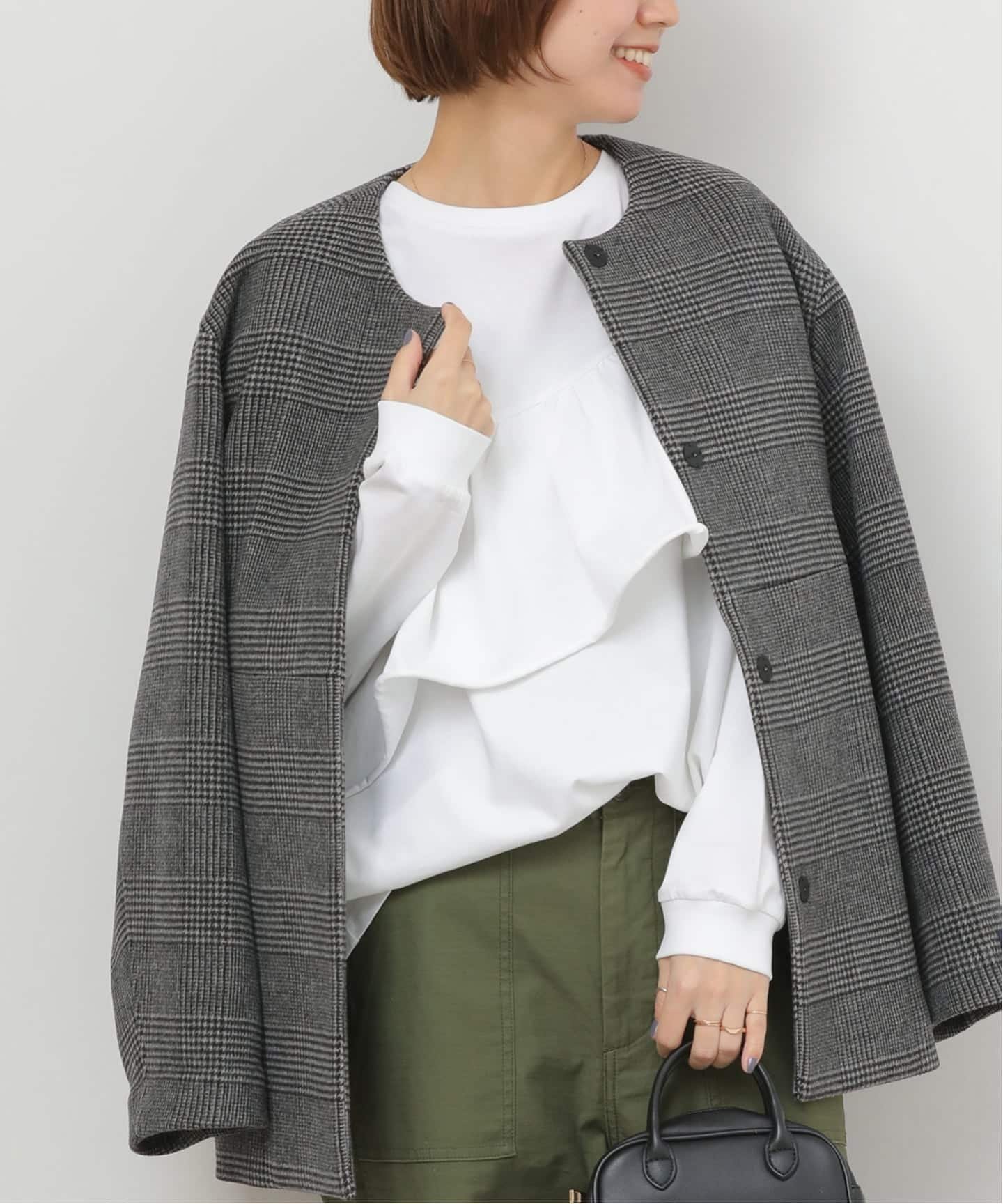 【ジャーナルスタンダード レリューム/JOURNAL STANDARD relume】の《WEB限定追加2》フリルプルオーバーロングスリーブ インテリア・キッズ・メンズ・レディースファッション・服の通販 founy(ファニー) ファッション Fashion レディースファッション Fashion for Women トップス・カットソー Cut & Sew Tops カジュアルプルオーバー・ニットトップス Pullovers & Knit Tops / Casual Pullovers 2025年 2025 2025-2026秋冬・A/W Autumn/Winter 2025–26 AW25–26 アシンメトリー Asymmetrical Style フリル Frill, Ruffle 再入荷 Restock / Back in Stock ホワイト|ID: prp329100004745294 ipo3291000000034800858