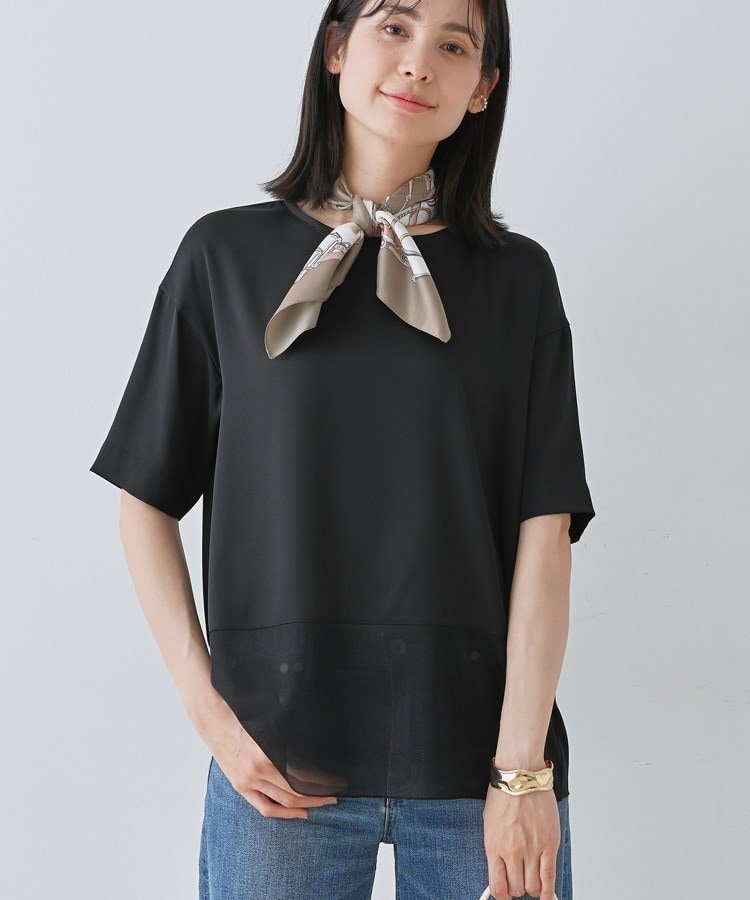【インディヴィ/INDIVI】の【洗える】裾シアー半袖トップス インテリア・キッズ・メンズ・レディースファッション・服の通販 founy(ファニー) 　ファッション　Fashion　レディースファッション　Fashion for Women　トップス・カットソー　Cut & Sew Tops　おすすめ　Recommended / Our Picks　インナー　Innerwear　シアー　Sheer, See-Through　シフォン　Chiffon, Lightweight Fabric　シルク　Silk, 100% Silk　ジャケット　Jacket, Outerwear　ジョーゼット　Georgette, Semi-Sheer Fabric　スマート　Smart, Elegant　ボトム　Bottoms, Lower Wear　半袖　Short Sleeve, Half Sleeve　夏　Summer　定番　Standard, Basic Item　洗える　Machine Washable　ブラック|ID: prp329100004745326 ipo3291000000034303711