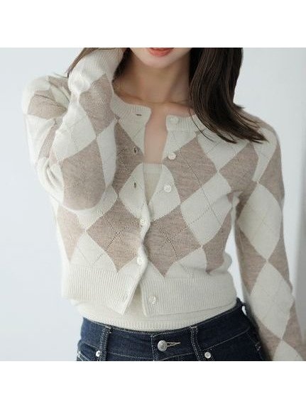 【スナイデル/SNIDEL】のアーガイルニットアンサンブル インテリア・キッズ・メンズ・レディースファッション・服の通販 founy(ファニー) 　ファッション　Fashion　レディースファッション　Fashion for Women　トップス・カットソー　Cut & Sew Tops　ニット　Knit Tops & Sweaters　アンサンブルニット　Knit Ensembles & Twin Sets　アンサンブル　Ensemble Set　ウェーブ　Wavy Pattern　エレガント 上品　Elegant　カーディガン　Cardigan, Knitwear　コンパクト　Compact, Small Size　今季　This Season, Current Season　シンプル　Simple, Minimal　ストレート　Straight, Straight Cut　スマート　Smart, Elegant　タンク　Tank Top, Sleeveless Top　トレンド　Trend, Trending Now　バランス　Balance, Style Balance　フィット　Fit, Slim Fit　おすすめ　Recommended / Our Picks　BEG[037]|ID: prp329100004745457 ipo3291000000034305731