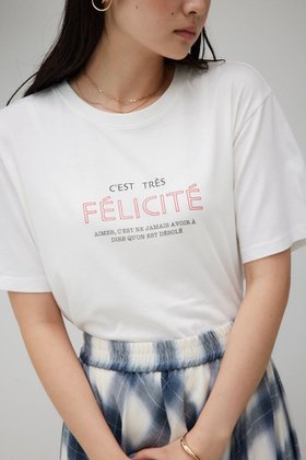 【アズール バイ マウジー/AZUL by moussy】のソフトタッチロゴTシャツ 人気、トレンドファッション・服の通販 founy(ファニー) ファッション Fashion レディースファッション Fashion for Women トップス・カットソー Cut & Sew Tops シャツ・ブラウス・オフィスカジュアル Elegant Blouses & Button-Ups ロングTシャツ・Tシャツ Longline T-Shirts & Tees 2024年 2024 2024-2025秋冬・A/W Autumn/Winter 2024–25 AW24–25 おすすめ Recommended / Our Picks ベーシック Basic, Essential ボトム Bottoms, Lower Wear リラックス Relax, Relaxed Fit 夏 Summer A/W・秋冬 Autumn/Winter |ID:prp329100004745856