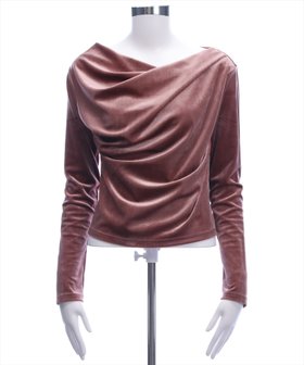 【クリア/clear】のベロアドレープトップス 人気、トレンドファッション・服の通販 founy(ファニー) ファッション Fashion レディースファッション Fashion for Women トップス・カットソー Cut & Sew Tops ベロアトップス Velour Tops / Velvet-Look Items アクセサリー Fashion Accessories インナー Innerwear シンプル Simple, Minimal ジャケット Jacket, Outerwear センター Center, Center Line タイトスカート Pencil Skirt, Tight Skirt デニム Denim, Jeans Material なめらか Smooth, Silky Texture ベロア Velour, Soft Velvet レース Lace, Lace Fabric エレガント 上品 Elegant |ID:prp329100004745941
