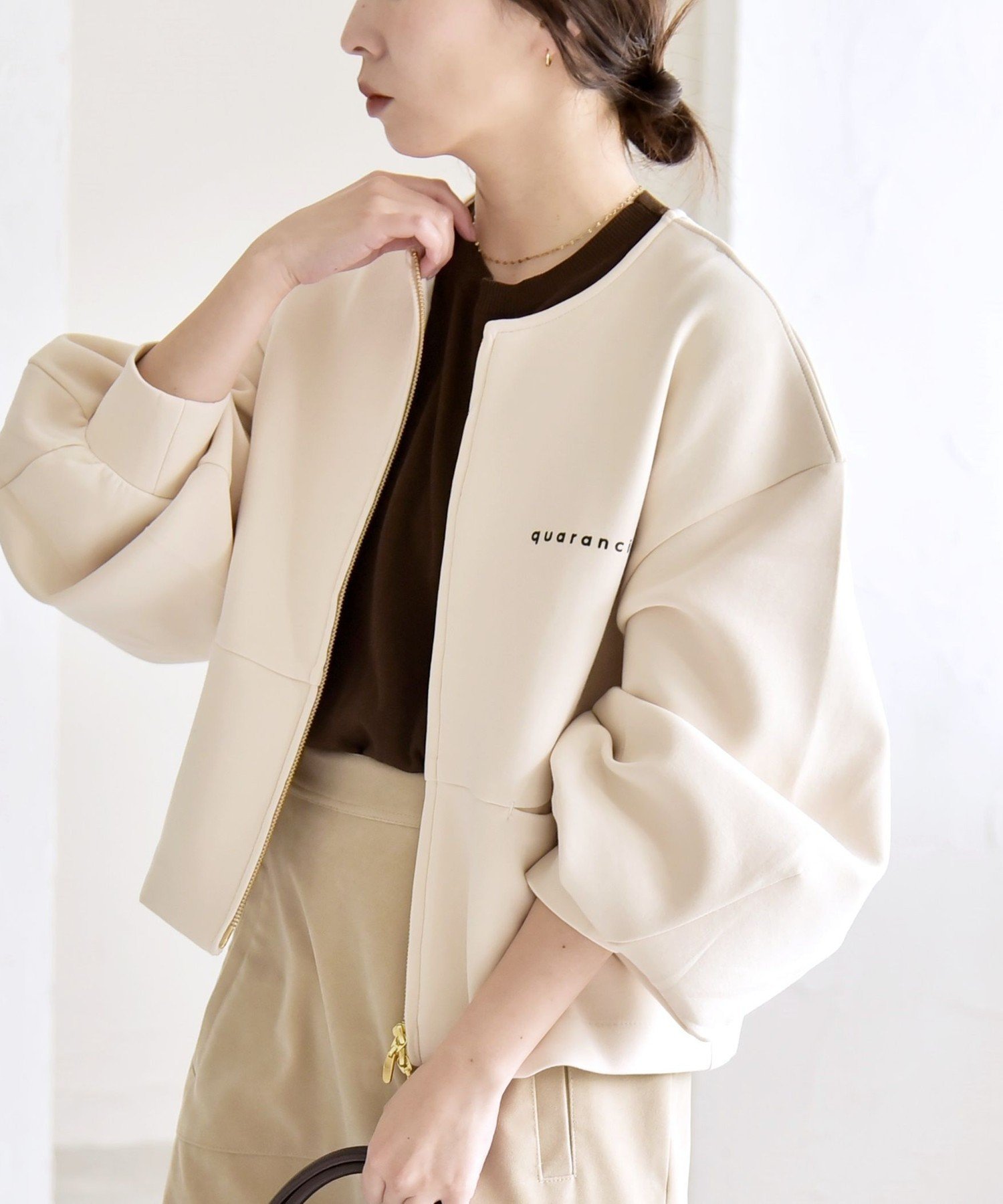 【シップス フォー ウィメン/SHIPS】のquaranciel 洗濯機可能 ポンチ ロゴプリント スウェット ジップ ブルゾン カーディガン インテリア・キッズ・メンズ・レディースファッション・服の通販 founy(ファニー) ファッション Fashion レディースファッション Fashion for Women トップス・カットソー Cut & Sew Tops カーディガン・羽織り Layered Style Cardigans レディースパーカー・カジュアルフーディー Casual Hoodies & Sweatshirts スウェット・クルーネックトップス Sweatshirts & Crewnecks / Relaxed Fit Sweat Tops インナー Innerwear 洗える Machine Washable カーゴパンツ Cargo Pants, Utility Pants カーディガン Cardigan, Knitwear コンパクト Compact, Small Size ショート Short, Short Length ジップ Zip, Zipper スウェット / スエット Sweatshirt, Sweatwear ストレッチ Stretch, Stretchy Fabric スポーティ Sporty, Casual Athletic スリーブ Sleeve, Long Sleeve / Short Sleeve タイトスカート Pencil Skirt, Tight Skirt タートル Turtleneck, Turtle Collar デニム Denim, Jeans Material トレンド Trend, Trending Now 人気 Popular, Best Seller バランス Balance, Style Balance フロント Front, Front Design ブルゾン Blouson, Bomber Jacket プリント Print, Printed Pattern おすすめ Recommended / Our Picks 2025年 2025 2025-2026秋冬・A/W Autumn/Winter 2025–26 AW25–26 ナチュラル|ID: prp329100004745947 ipo3291000000035308934