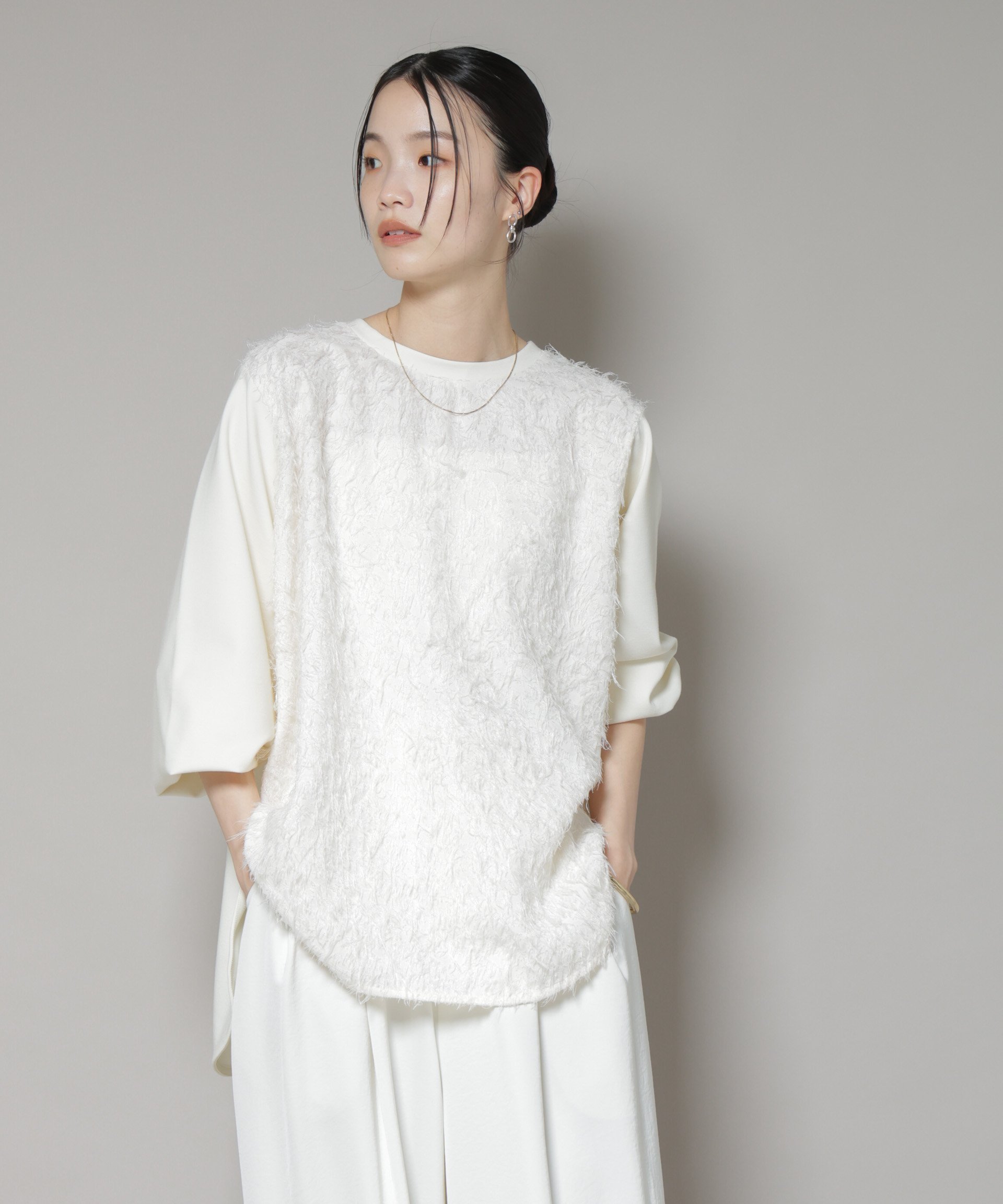 【ナノ ユニバース/nano universe】のフロントシャギーコンビカットトップス インテリア・キッズ・メンズ・レディースファッション・服の通販 founy(ファニー) 　ファッション　Fashion　レディースファッション　Fashion for Women　トップス・カットソー　Cut & Sew Tops　インナー　Innerwear　ウォッシャブル　Machine Washable　カットソー　Cut and Sewn Top　ギャザー　Gathered, Ruffled　コンビ　Combo, Combination Style　ジャケット　Jacket, Outerwear　ジョーゼット　Georgette, Semi-Sheer Fabric　スラックス　Slacks, Dress Pants　定番　Standard, Basic Item　フロント　Front, Front Design　ワイド　Wide, Wide Fit　アウトレット　Outlet / Clearance　2025年　2025　2025-2026秋冬・A/W　Autumn/Winter 2025–26 AW25–26　クリーム5|ID: prp329100004745981 ipo3291000000034311589