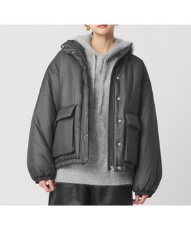 【ビューティ&ユース ユナイテッドアローズ/BEAUTY&YOUTH / UNITED ARROWS】のナイロンパデッド スタンドカラーブルゾン 人気、トレンドファッション・服の通販 founy(ファニー) ファッション Fashion レディースファッション Fashion for Women アウター Coat / Outerwear Collection ブルゾンジャケット・スポーティアウター Blouson Jackets スタンド Stand Collar, Upright Stand スポーティ Sporty, Casual Athletic デニム Denim, Jeans Material ドローコード Drawcord, Drawstring Cord フォルム Silhouette, Form ブルゾン Blouson, Bomber Jacket ボトム Bottoms, Lower Wear ポケット Pocket, Pocket Detail おすすめ Recommended / Our Picks エレガント 上品 Elegant |ID:prp329100004746062