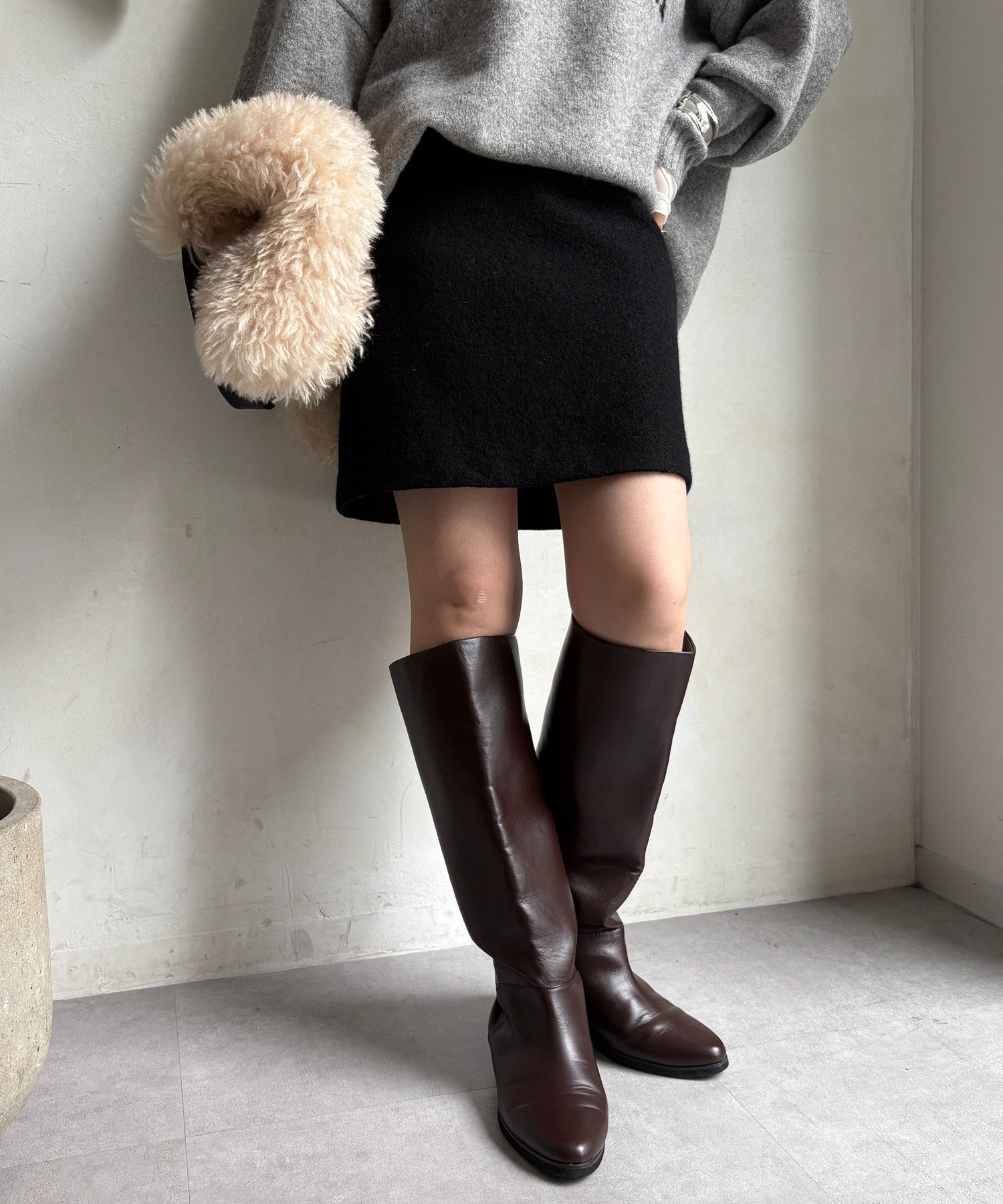 【ドゥドゥ/DouDou】のブークレーウールミニスカート インテリア・キッズ・メンズ・レディースファッション・服の通販 founy(ファニー) 　ファッション　Fashion　レディースファッション　Fashion for Women　スカート　Skirts　ミニスカート　Mini Skirts　シンプル　Simple, Minimal　スマート　Smart, Elegant　雑誌　Magazine, Fashion Magazine　A/W・秋冬　Autumn/Winter　冬　Winter / This Winter　再入荷　Restock / Back in Stock　エレガント 上品　Elegant　2025年　2025　2025-2026秋冬・A/W　Autumn/Winter 2025–26 AW25–26　ブラック|ID: prp329100004746148 ipo3291000000034498288