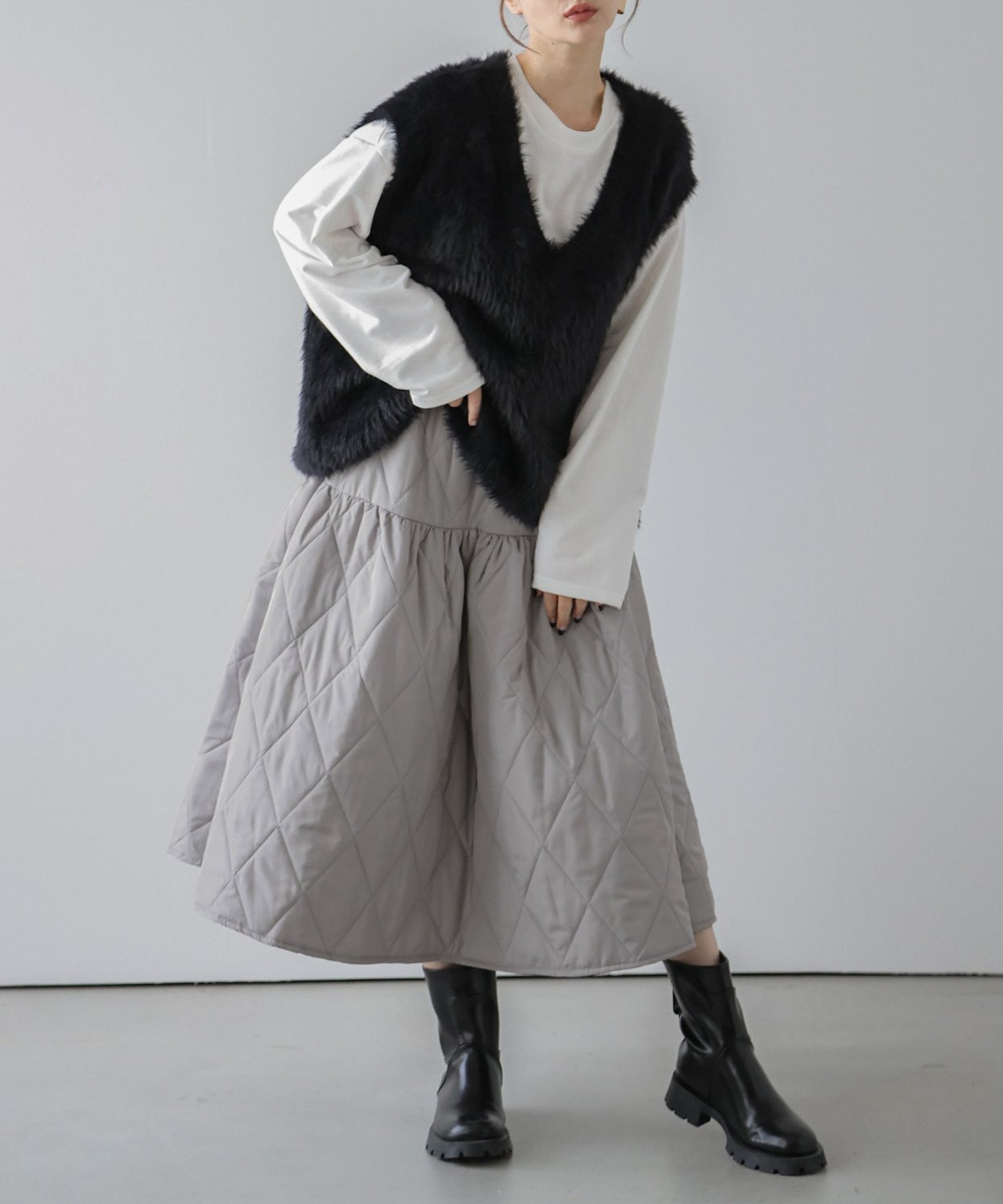 【ラジュール/Lajour】のキルティングスカート インテリア・キッズ・メンズ・レディースファッション・服の通販 founy(ファニー) ファッション Fashion レディースファッション Fashion for Women スカート Skirts キルティング Quilted, Quilting グレー|ID: prp329100004746230 ipo3291000000034561319