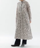 【プードゥドゥ/POU DOU DOU】のビエラユーカリプリントスタンドカラーワンピース 人気、トレンドファッション・服の通販 founy(ファニー) ファッション Fashion レディースファッション Fashion for Women ワンピース Dresses クラシカル Classical, Vintage-Inspired シンプル Simple, Minimal スカラップ Scallop, Scalloped Edge スタンド Stand Collar, Upright Stand スマート Smart, Elegant ドット Polka Dot, Dot Pattern パイピング Piping, Trim Design フォルム Silhouette, Form プリント Print, Printed Pattern ポケット Pocket, Pocket Detail モチーフ Motif, Design Theme リラックス Relax, Relaxed Fit thumbnail グレー|ID: prp329100004746342 ipo3291000000034313503