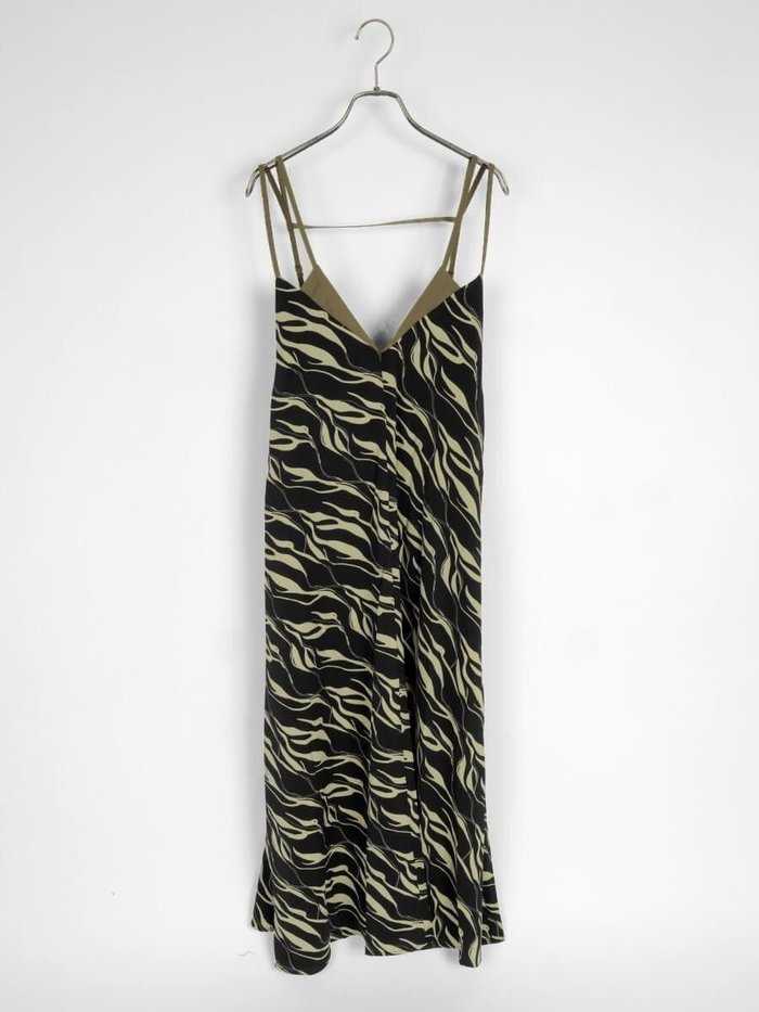 【ラシュッド/LASUD】のレイヤードライクデザインキャミワンピース インテリア・キッズ・メンズ・レディースファッション・服の通販 founy(ファニー) https://founy.com/ ファッション Fashion レディースファッション Fashion for Women ワンピース Dresses キャミソールワンピース Camisole Dresses インナー Innerwear キャミワンピース Cami Dress, Slip Dress タンク Tank Top, Sleeveless Top ロング Long, Long-Length |ID: prp329100004746346 ipo3291000000034589352