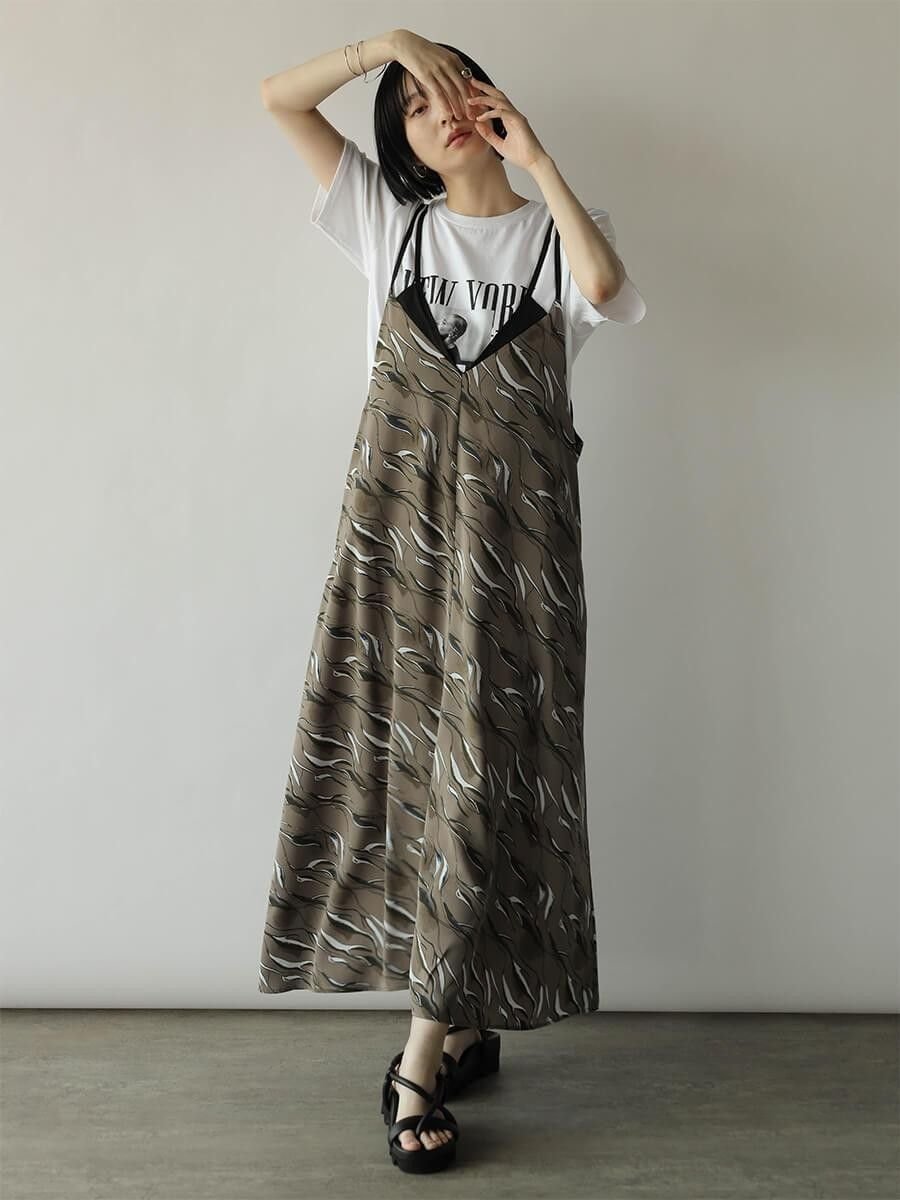 【ラシュッド/LASUD】のレイヤードライクデザインキャミワンピース インテリア・キッズ・メンズ・レディースファッション・服の通販 founy(ファニー) 　ファッション　Fashion　レディースファッション　Fashion for Women　ワンピース　Dresses　キャミソールワンピース　Camisole Dresses　インナー　Innerwear　キャミワンピース　Cami Dress, Slip Dress　タンク　Tank Top, Sleeveless Top　ロング　Long, Long-Length　グレー|ID: prp329100004746346 ipo3291000000034589356