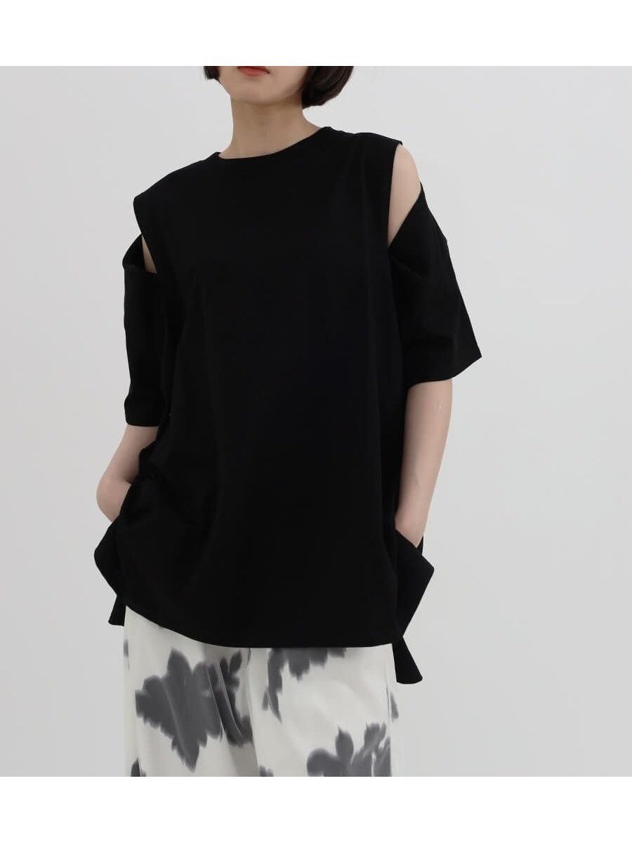 【ラシュッド/LASUD】のショルダースリットデザインカットソー インテリア・キッズ・メンズ・レディースファッション・服の通販 founy(ファニー)  ファッション Fashion レディースファッション Fashion for Women トップス・カットソー Cut & Sew Tops カットソー・ベーシックTシャツ Cut-and-Sewn Tops / Stretch Tees & Basics カットソー Cut and Sewn Top シンプル Simple, Minimal スリット Slit, Slit Detail ベーシック Basic, Essential ブラック|ID: prp329100004746419 ipo3291000000034380727