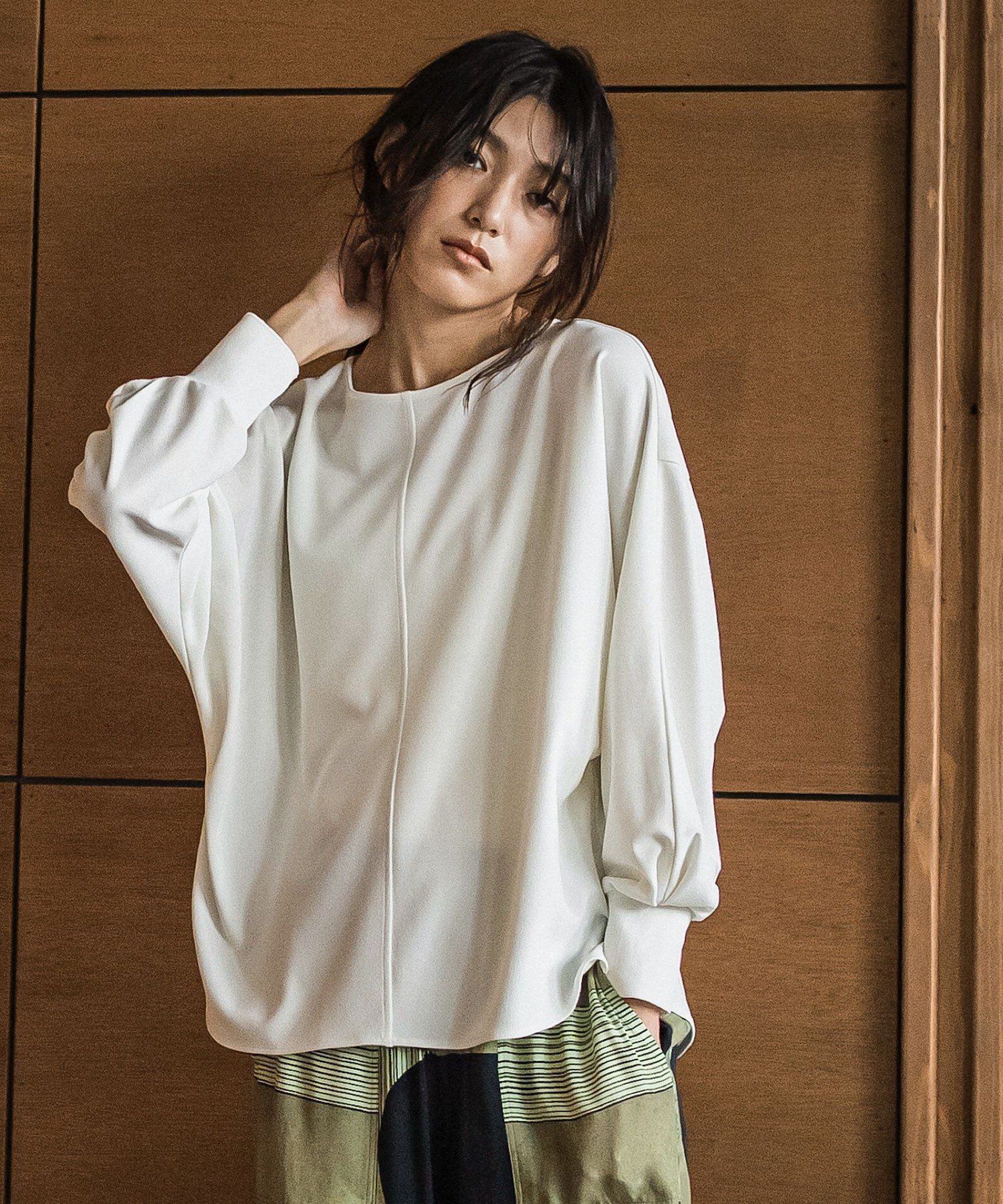 【メイソングレイ/MAYSON GREY】の【ゆるっと上品】私に似合うトップス≪手洗い可能≫ インテリア・キッズ・メンズ・レディースファッション・服の通販 founy(ファニー)  ファッション Fashion レディースファッション Fashion for Women トップス・カットソー Cut & Sew Tops インナー Innerwear 秋 Autumn カットソー Cut and Sewn Top ジョーゼット Georgette, Semi-Sheer Fabric 長袖 Long Sleeve, Full Sleeve バランス Balance, Style Balance パターン Pattern, Design Print 無地 Plain, Solid Color A/W・秋冬 Autumn/Winter エレガント 上品 Elegant 2025年 2025 2025-2026秋冬・A/W Autumn/Winter 2025–26 AW25–26 オフホワイト|ID: prp329100004746458 ipo3291000000034314156