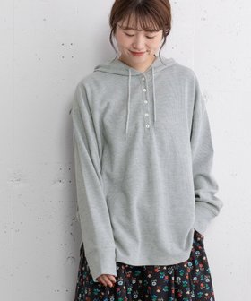 【プードゥドゥ/POU DOU DOU】のヘンリーネックフーディトップス 人気、トレンドファッション・服の通販 founy(ファニー) ファッション Fashion レディースファッション Fashion for Women トップス・カットソー Cut & Sew Tops インナー Innerwear シンプル Simple, Minimal スマート Smart, Elegant ベスト Vest, Waistcoat ワッフル Waffle, Waffle Knit おすすめ Recommended / Our Picks お家時間・ステイホーム Stay Home / At Home |ID:prp329100004746530