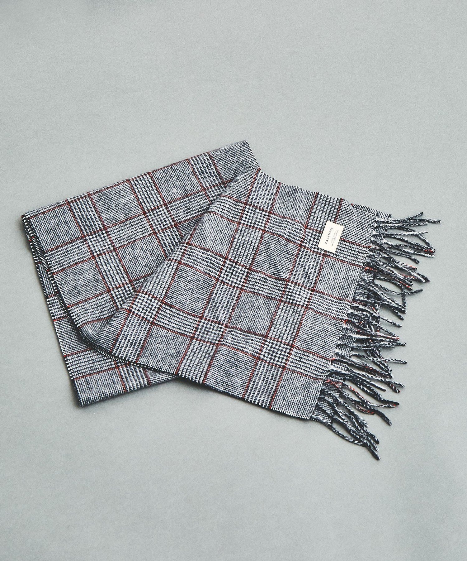 【ユナイテッドアローズ/UNITED ARROWS】のカシミヤ トラディショナル パターン マフラー インテリア・キッズ・メンズ・レディースファッション・服の通販 founy(ファニー) ファッション Fashion レディースファッション Fashion for Women マフラー・スヌード / 冬小物の定番 Scarves & Mufflers ストライプ Stripe, Striped Pattern チェック Check, Plaid, Tartan 定番 Standard, Basic Item パターン Pattern, Design Print マフラー Scarf, Muffler アウトレット Outlet / Clearance おすすめ Recommended / Our Picks ギフト プレゼント Gift / Present ビジネス 仕事 通勤 Business / Work / Commuting MD.GRAY|ID: prp329100004746600 ipo3291000000034470809