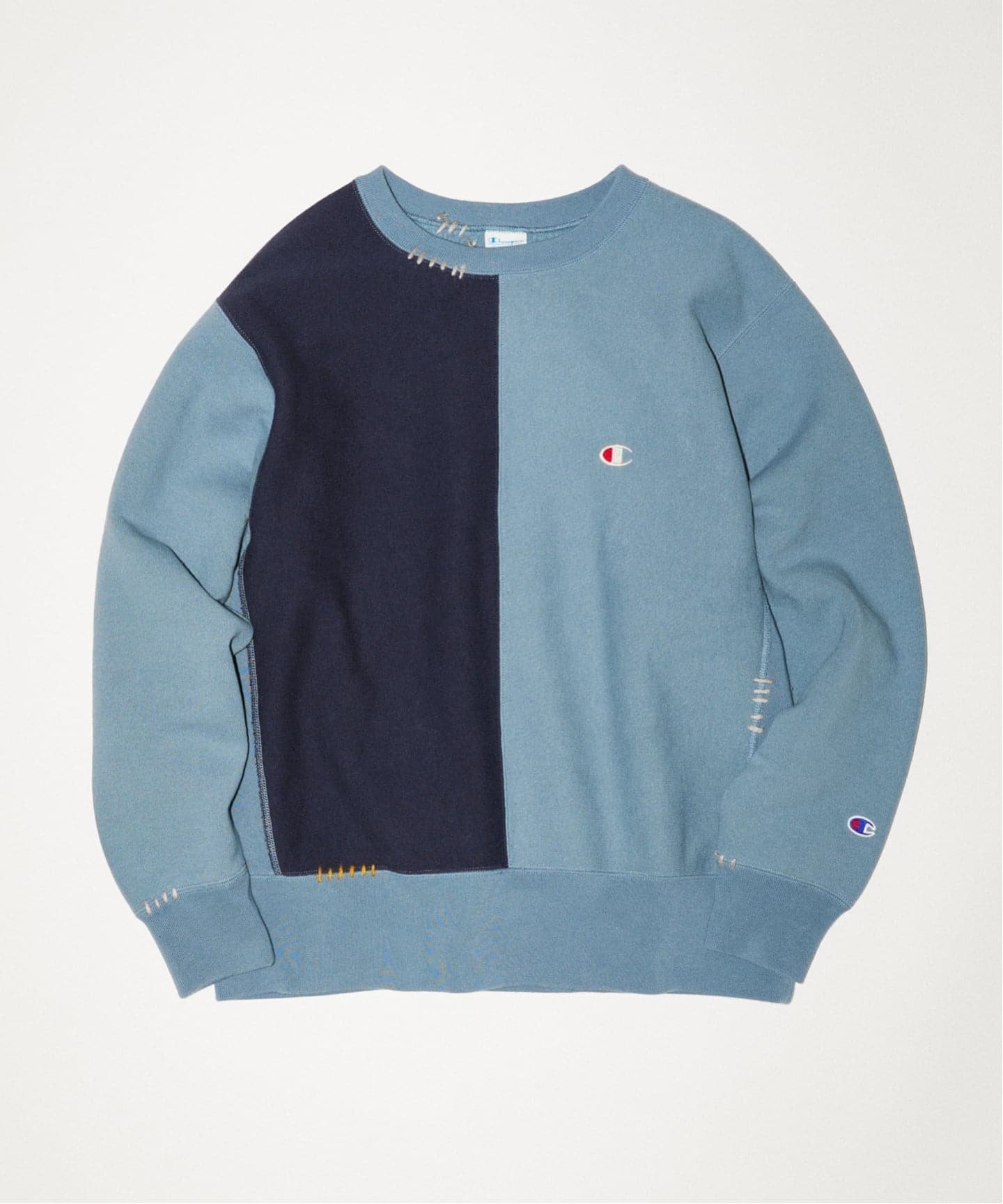 【ジャーナルスタンダード/JOURNAL STANDARD / MEN】のCHAMPION / チャンピオン 別注 ハンド ステッチ クルー スウェット インテリア・キッズ・メンズ・レディースファッション・服の通販 founy(ファニー)  ファッション Fashion メンズファッション Fashion for Men スウェット / スエット Sweatshirt, Sweatwear スタンダード Standard, Basic スポーツ Sports, Activewear 定番 Standard, Basic Item ニューヨーク New York, NYC Style ハンド Hand, Handmade 別注 Limited Edition, Custom Order ネイビー B|ID: prp329100004746771 ipo3291000000034318263