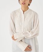 【イエナ/IENA】のコード刺繍バンドカラーシャツ 人気、トレンドファッション・服の通販 founy(ファニー) ファッション Fashion レディースファッション Fashion for Women トップス・カットソー Cut & Sew Tops シャツ・ブラウス・オフィスカジュアル Elegant Blouses & Button-Ups 2025年 2025 2025-2026秋冬・A/W Autumn/Winter 2025–26 AW25–26 カフス Cuff Design シンプル Simple, Minimal スマート Smart, Elegant ボトム Bottoms, Lower Wear エレガント 上品 Elegant thumbnail ナチュラル|ID: prp329100004747321 ipo3291000000034324890