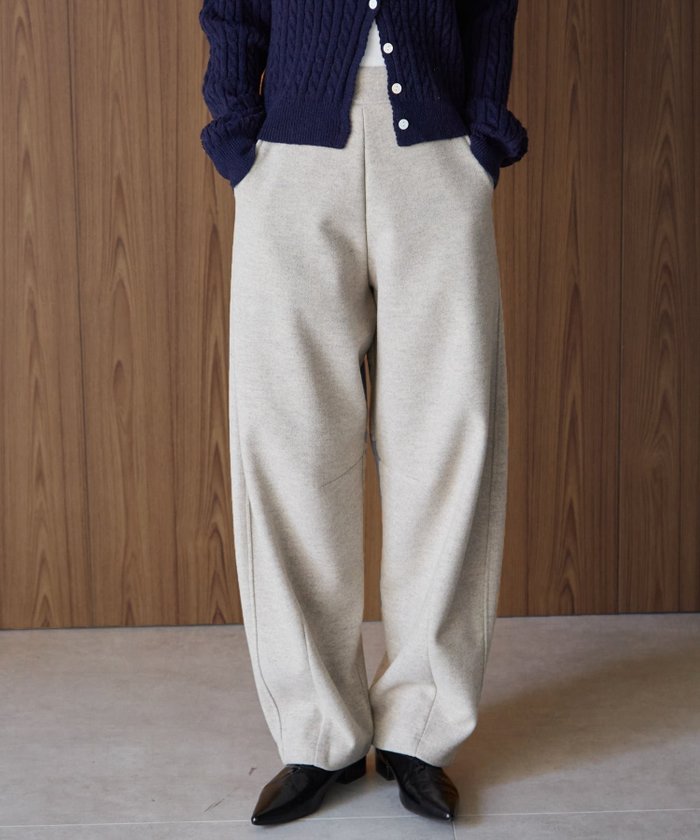 【ラナン/Ranan】のRanan/フェイクウールバレルレッグカーブパンツ インテリア・キッズ・メンズ・レディースファッション・服の通販 founy(ファニー) https://founy.com/ ファッション Fashion レディースファッション Fashion for Women パンツ Pants & Trousers クラシック Classic, Timeless Style トレンド Trend, Trending Now バルーン Balloon, Balloon Silhouette ビッグ Big, Oversized ポケット Pocket, Pocket Detail ルーズ Loose, Oversized ロング Long, Long-Length おすすめ Recommended / Our Picks |ID: prp329100004747498 ipo3291000000034548178