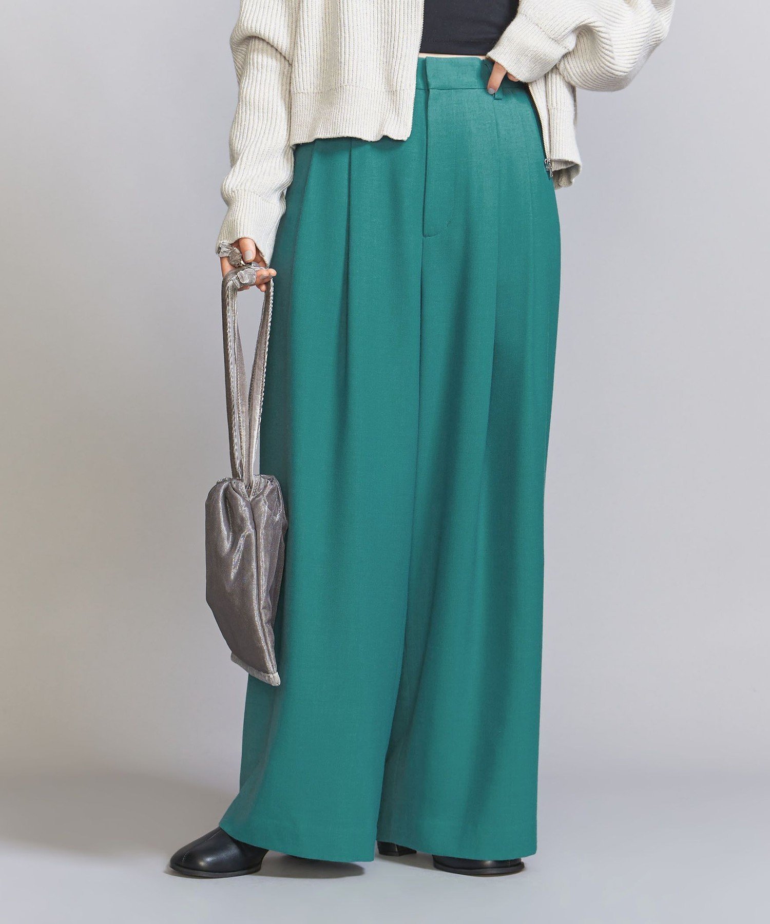 【ユナイテッドアローズ/UNITED ARROWS】のタック ワイドパンツ 人気、トレンドファッション・服の通販 founy(ファニー) 　ファッション　Fashion　レディースファッション　Fashion for Women　パンツ　Pants & Trousers　インナー　Innerwear　コンパクト　Compact, Small Size　シューズ　Shoes, Footwear　シンプル　Simple, Minimal　ツイル　Twist, Twisted Detail　フェミニン　Feminine, Girly　ワイド　Wide, Wide Fit　アウトレット　Outlet / Clearance　おすすめ　Recommended / Our Picks　 other-1|ID: prp329100004747570 ipo3291000000034586785