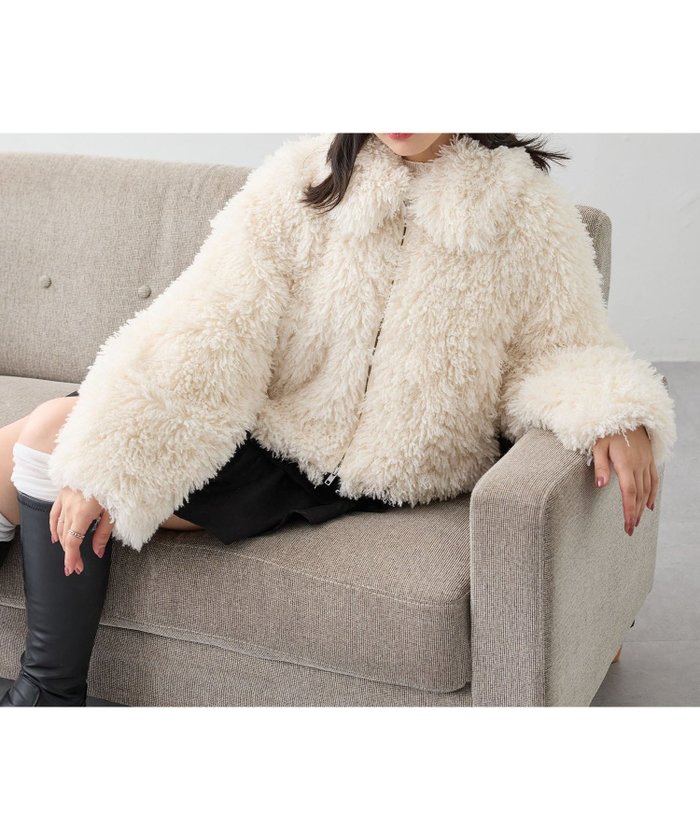 【イング/INGNI】のステンカラーフロントジッププードルファーブルゾン インテリア・キッズ・メンズ・レディースファッション・服の通販 founy(ファニー) https://founy.com/ ファッション Fashion レディースファッション Fashion for Women アウター Coat / Outerwear Collection ブルゾンジャケット・スポーティアウター Blouson Jackets ジャケット Jacket, Outerwear スマホ Smartphone, Mobile Device スラックス Slacks, Dress Pants トレンド Trend, Trending Now バランス Balance, Style Balance ブルゾン Blouson, Bomber Jacket ベーシック Basic, Essential ポケット Pocket, Pocket Detail ロング Long, Long-Length おすすめ Recommended / Our Picks |ID: prp329100004747592 ipo3291000000034501559