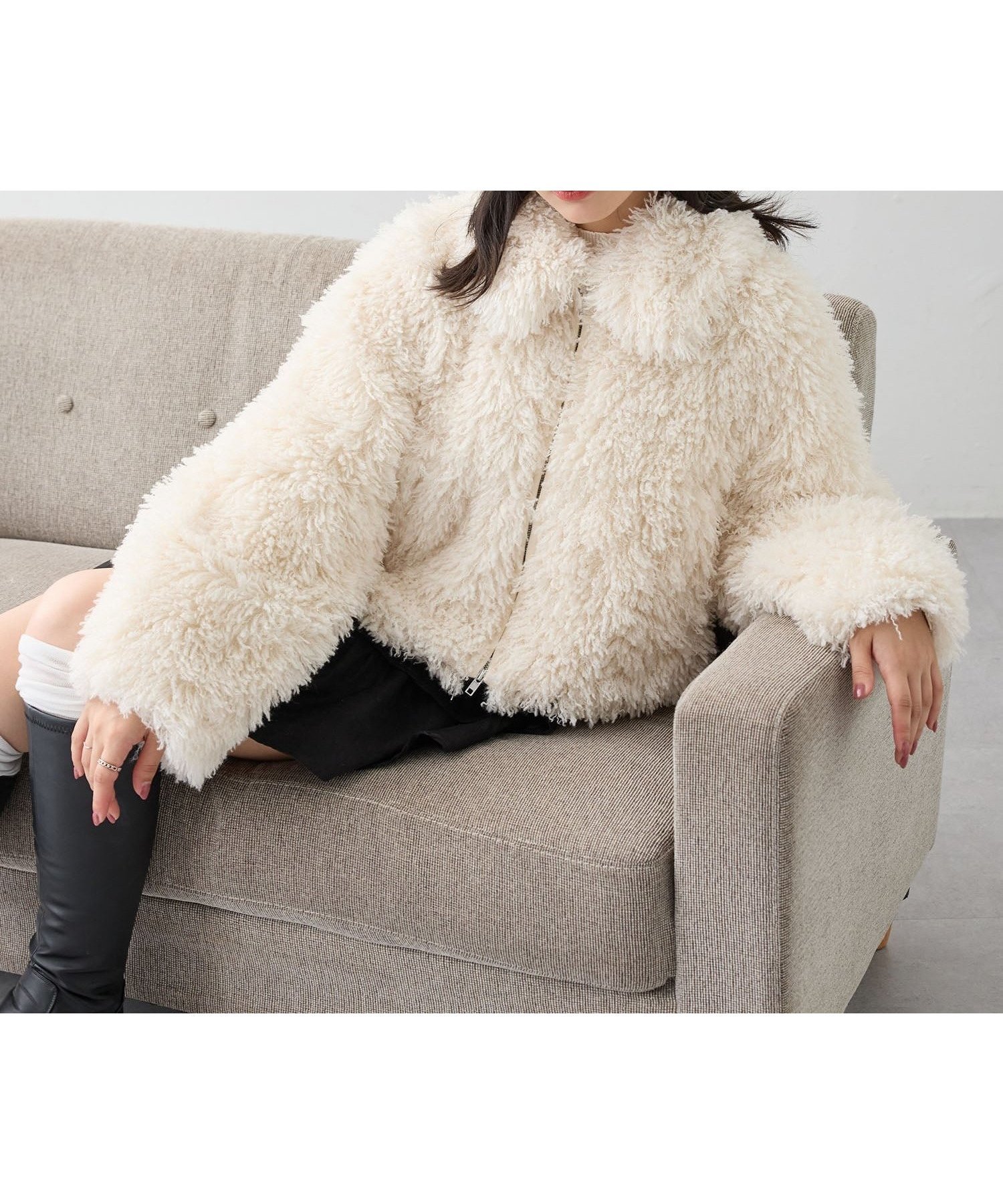 【イング/INGNI】のステンカラーフロントジッププードルファーブルゾン インテリア・キッズ・メンズ・レディースファッション・服の通販 founy(ファニー) 　ファッション　Fashion　レディースファッション　Fashion for Women　アウター　Coat / Outerwear Collection　ブルゾンジャケット・スポーティアウター　Blouson Jackets　ジャケット　Jacket, Outerwear　スマホ　Smartphone, Mobile Device　スラックス　Slacks, Dress Pants　トレンド　Trend, Trending Now　バランス　Balance, Style Balance　ブルゾン　Blouson, Bomber Jacket　ベーシック　Basic, Essential　ポケット　Pocket, Pocket Detail　ロング　Long, Long-Length　おすすめ　Recommended / Our Picks　アイボリー|ID: prp329100004747592 ipo3291000000034501560